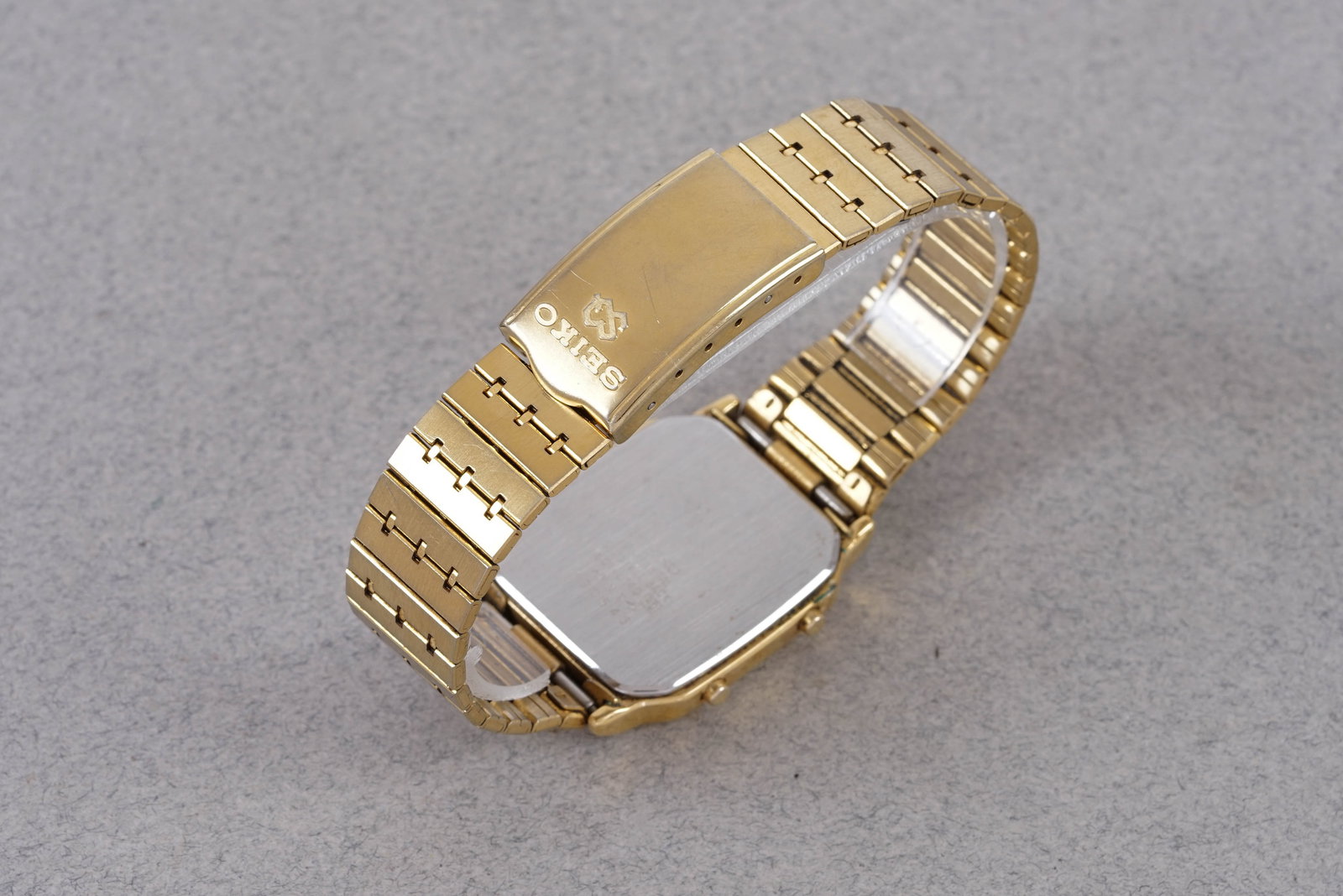 SEIKO QUARTZ ALARM CHRONOGRAPH W/ BOX REF. H601-5140 - 4