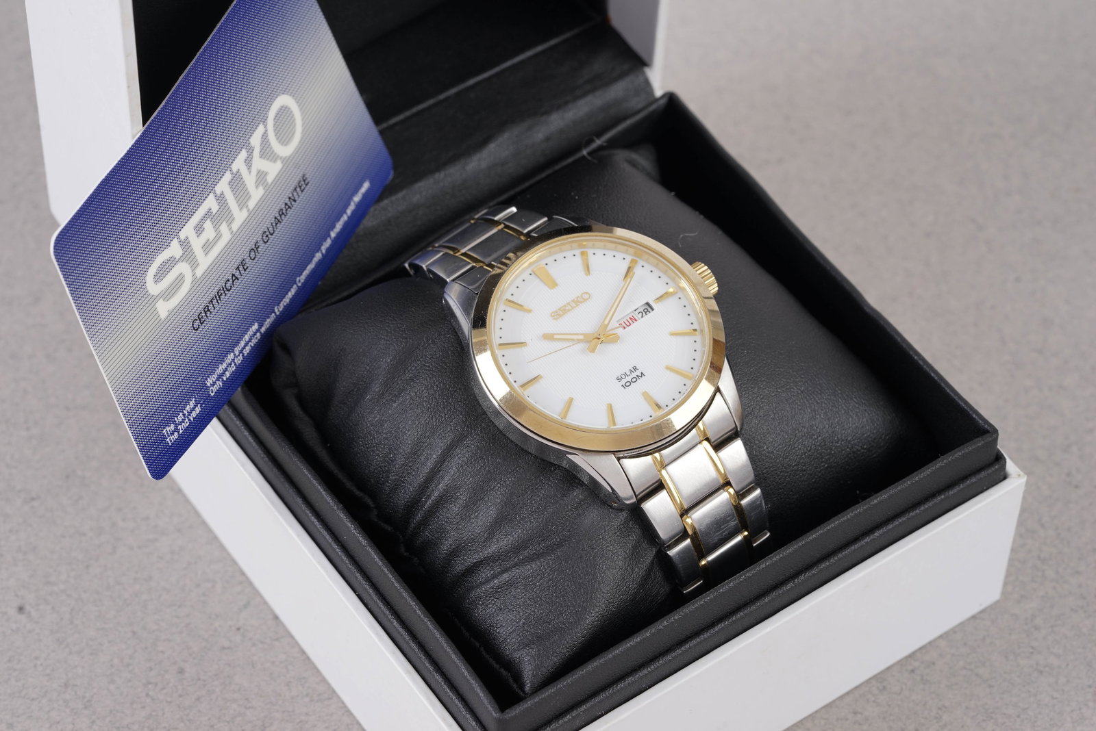 SEIKO SOLAR DAY DATE TWO TONE W/ BOX & GUARANTEE CARD REF. V158-0AS0 - 2