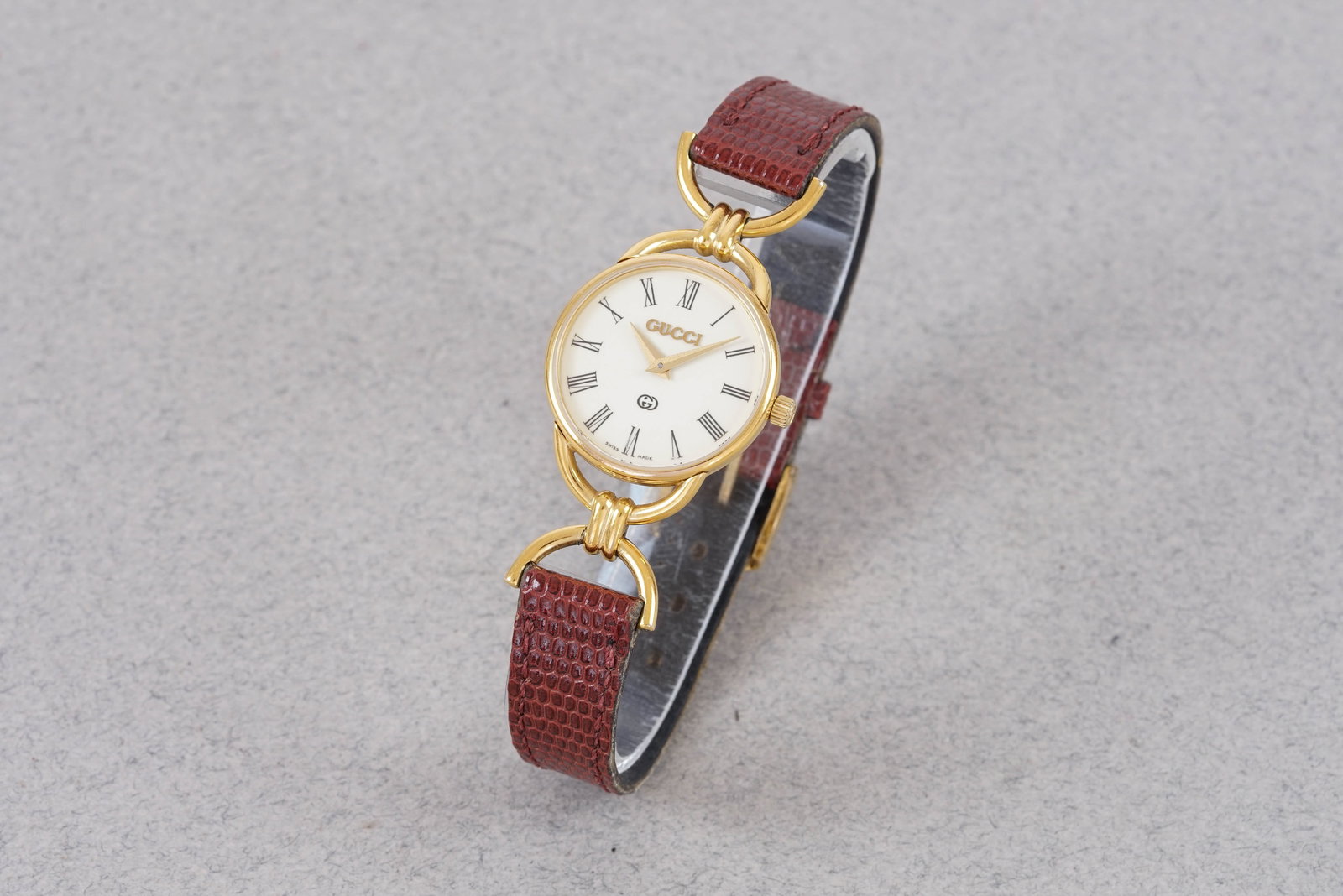 GUCCI GOLD PLATED W/ BOX & GUARANTEE CARD REF. 600L - 2