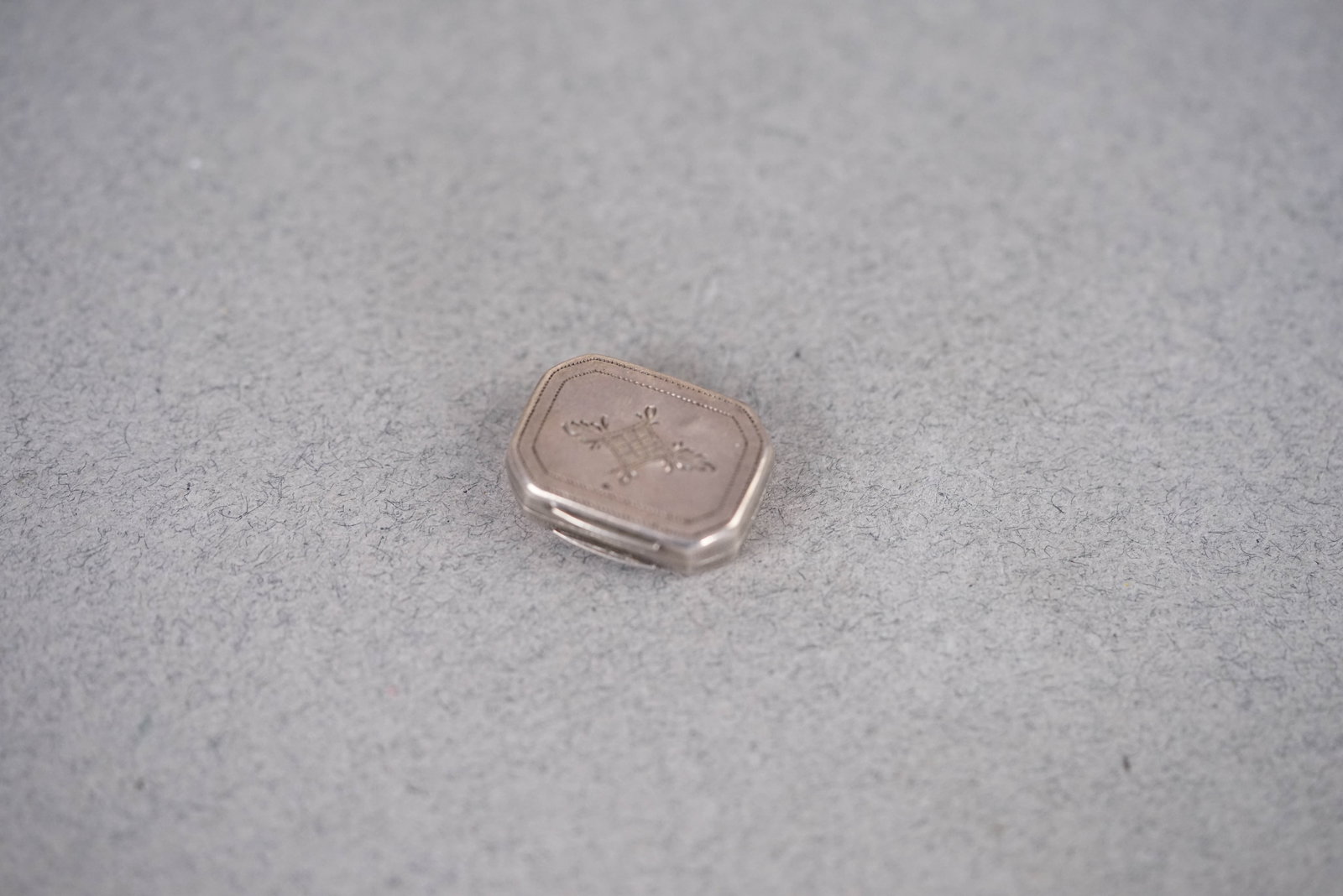 LEEDSAM & VALE VINAIGRETTE BIRMINGHAM 1819 W/ ORIGINAL SPONGE GEORGE III - 2