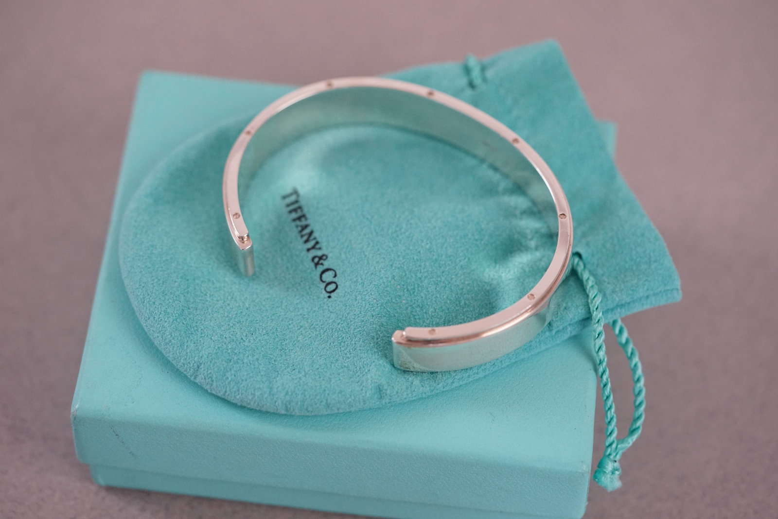 TIFFANY & CO 925 STERLING SILVER CUFF BANGLE W/ BOX - 5