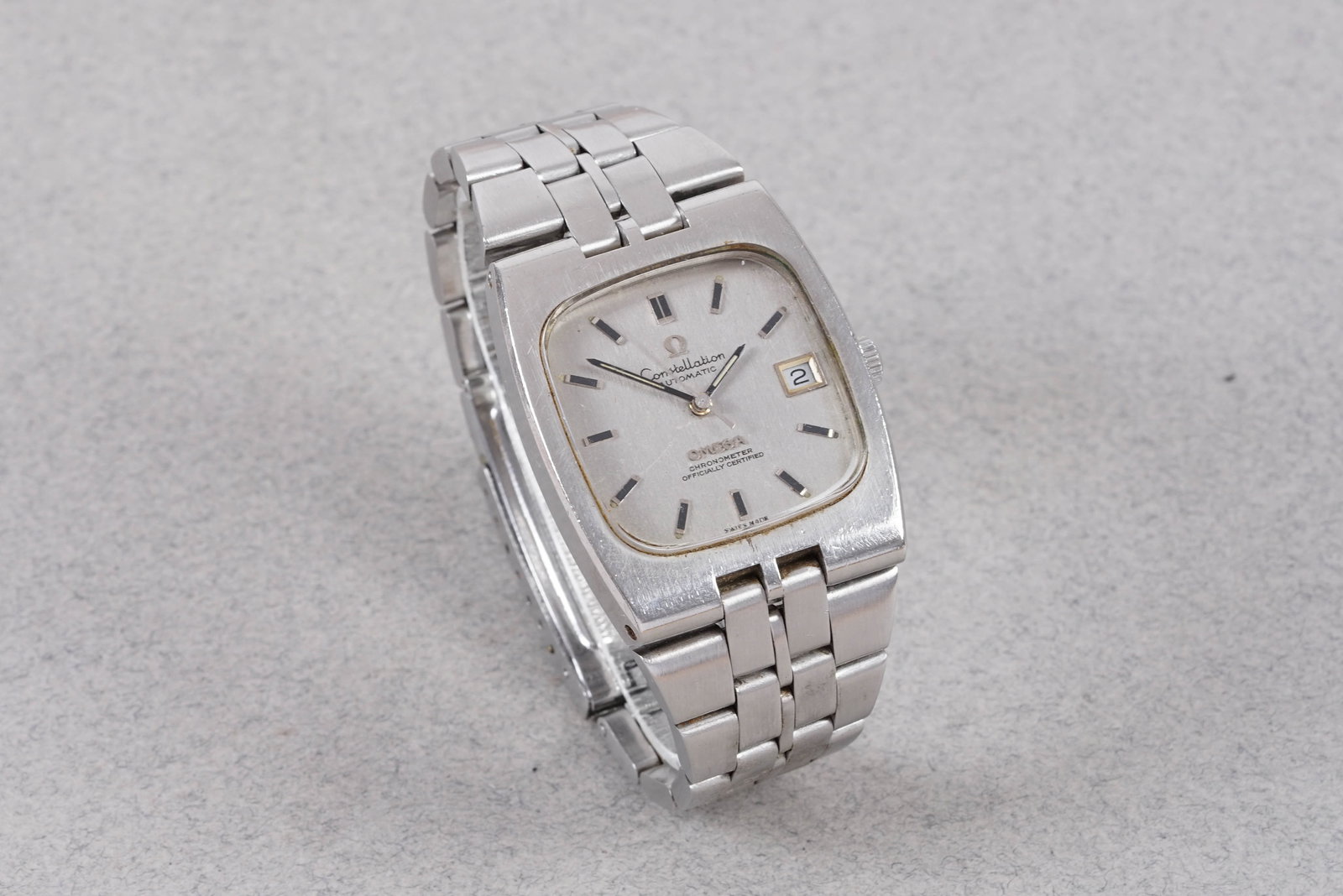 OMEGA CONSTELLATION AUTOMATIC CHRONOMETER DATE WRISTWATCH - 2