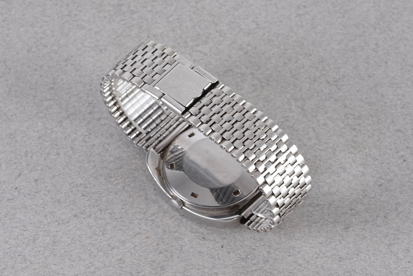 *TO BE SOLD WITHOUT RESERVE* CERTINA 288 AUTOMATIC DATE WRISTWATCH - 3