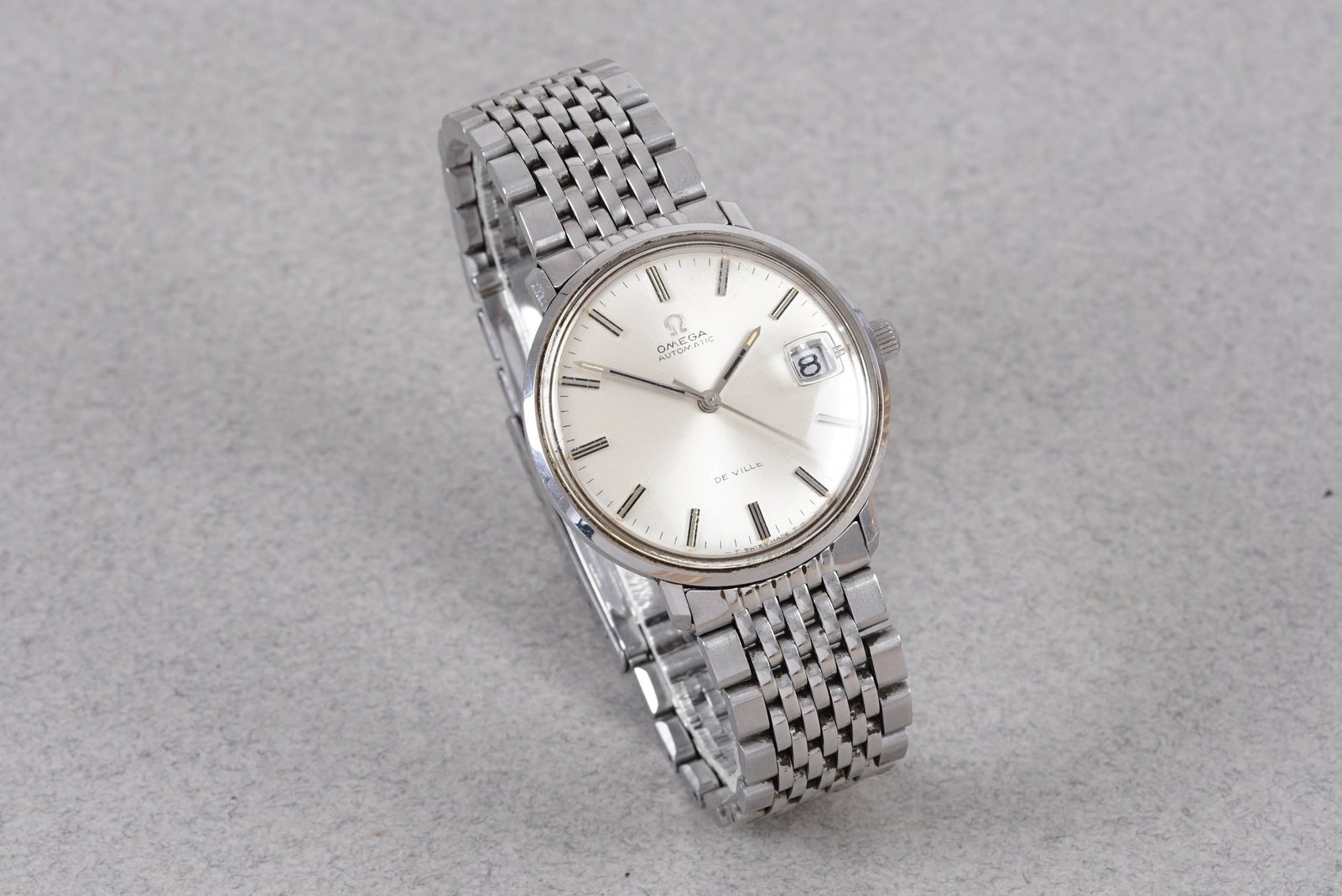 OMEGA DE VILLE AUTOMATIC DATE REF. 166033 - 2