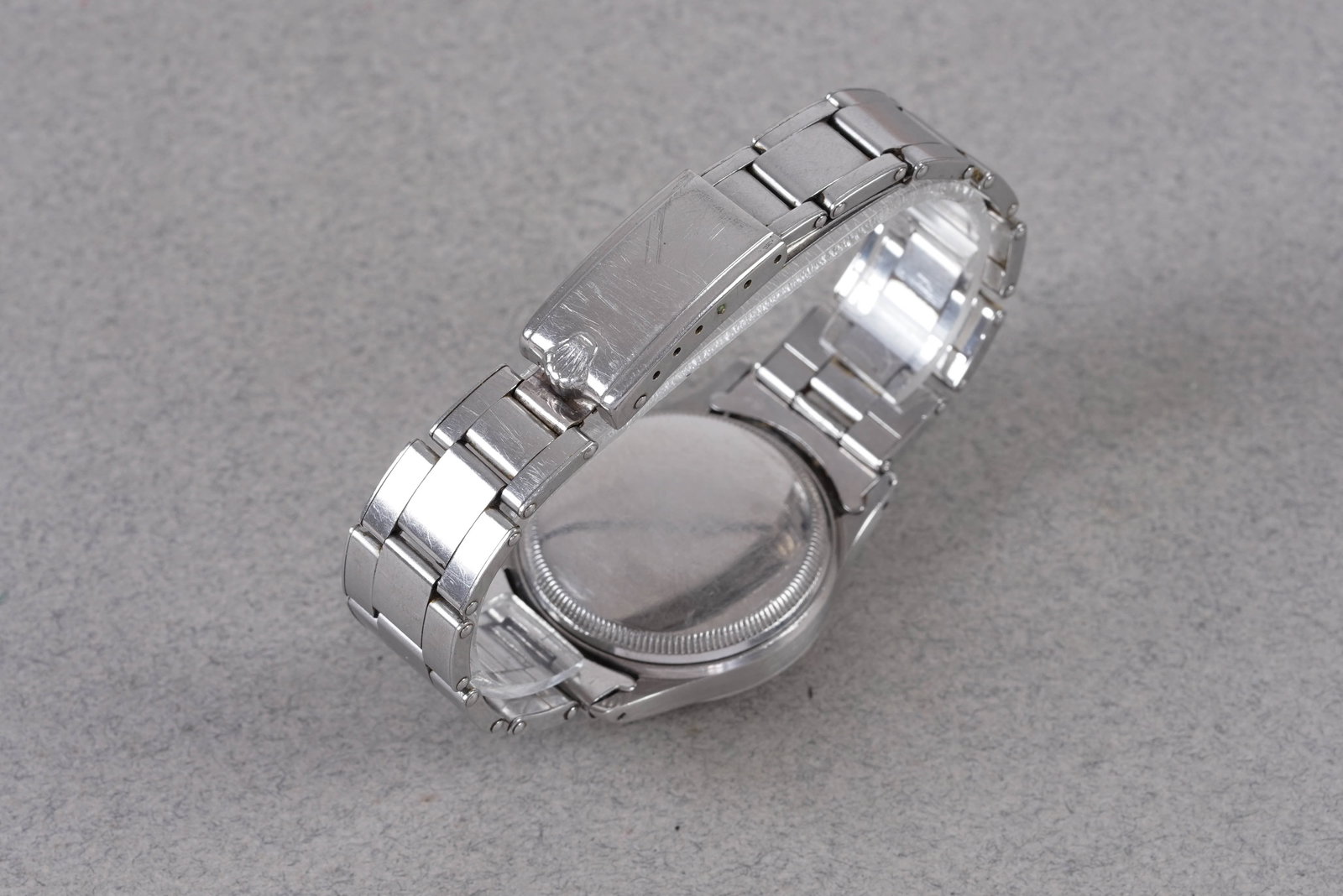 ROLEX OYSTER PERPETUAL SEMI BUBBLEBACK FLAT SIDE REF. 6332 - 3