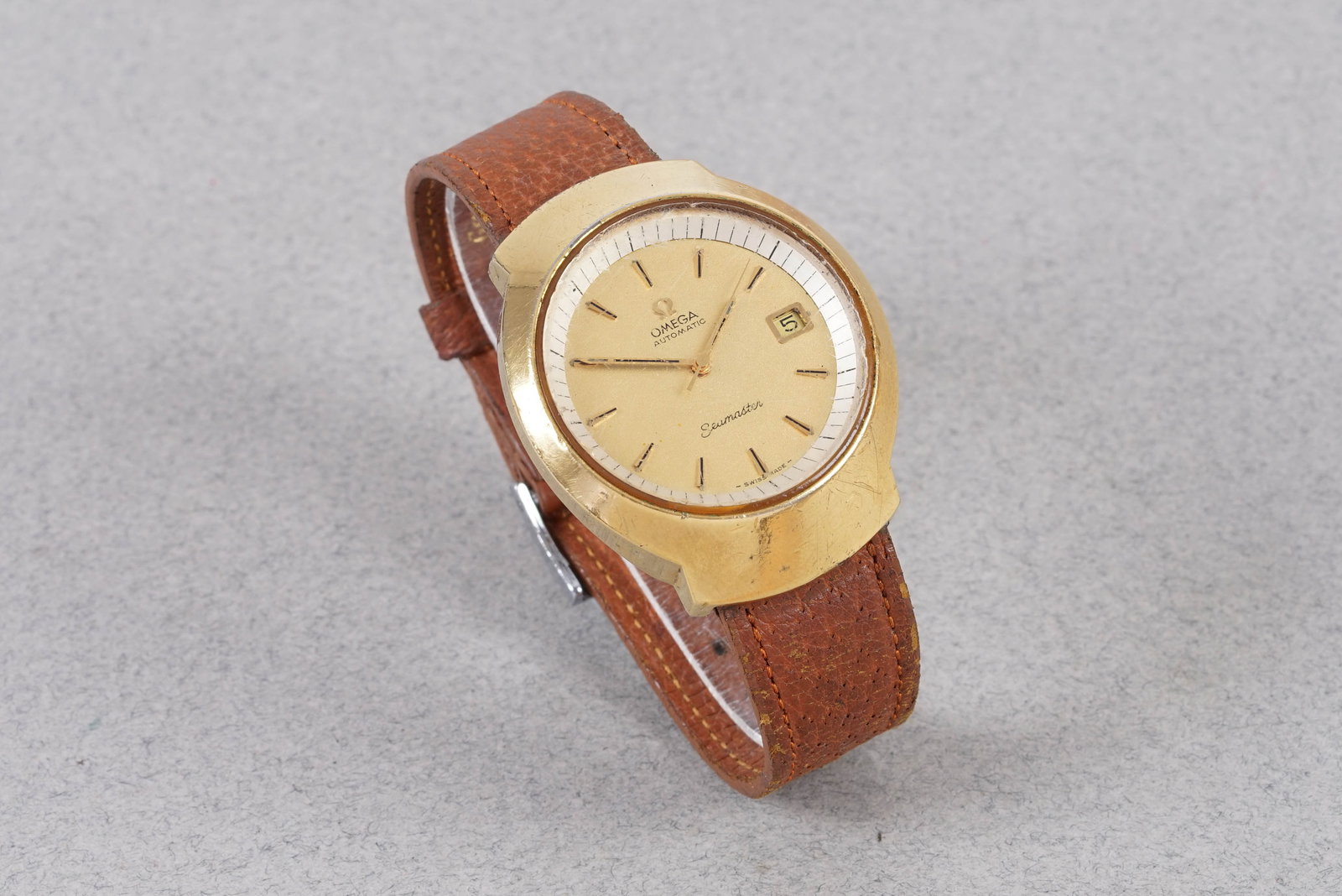 OMEGA SEAMASTER AUTOMATIC DATE REF. 166.060 CIRCA 1971 - 2