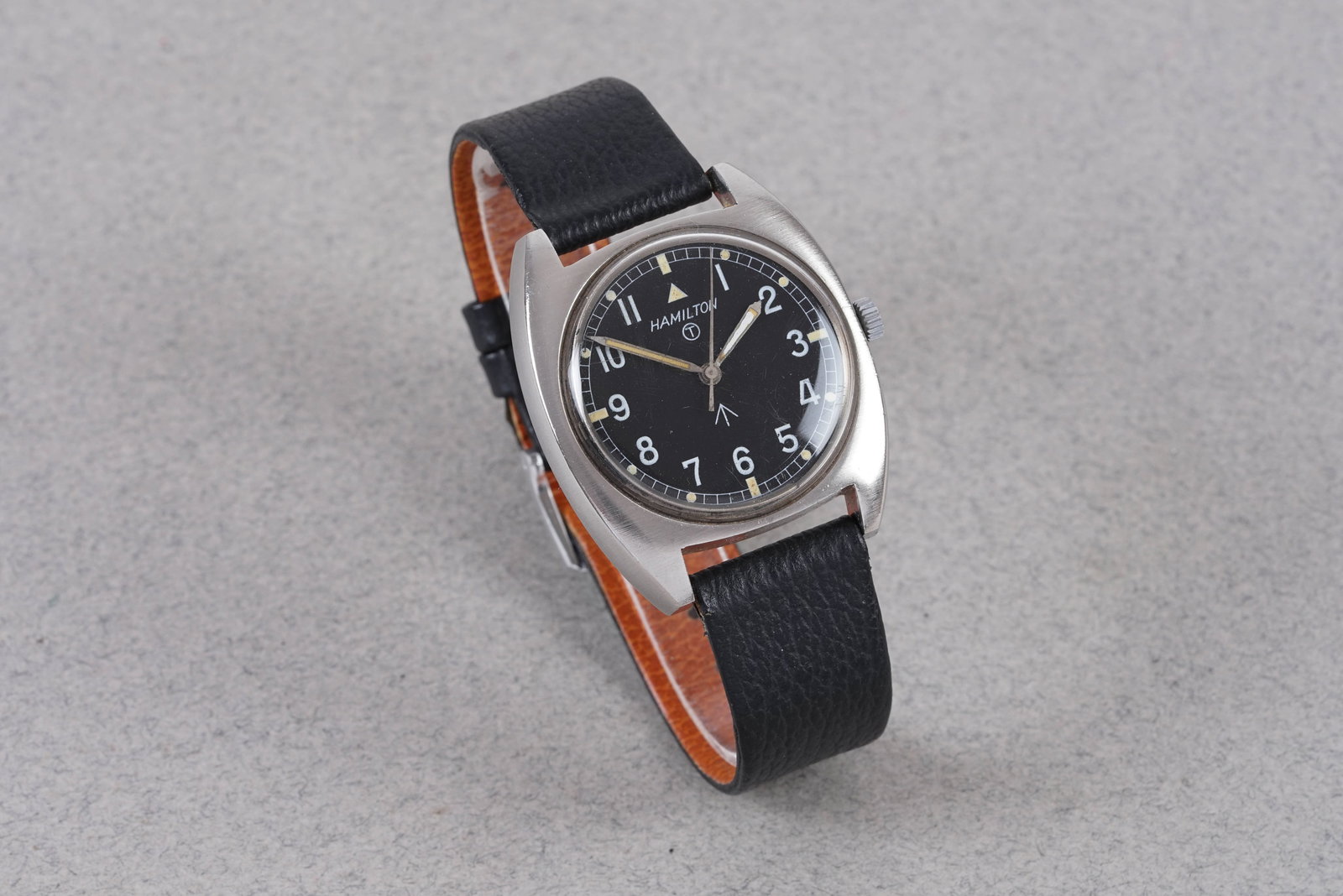 HAMILTON BRITISH MILITARY WRISTWATCH W10 CIRCA 1973 - 2