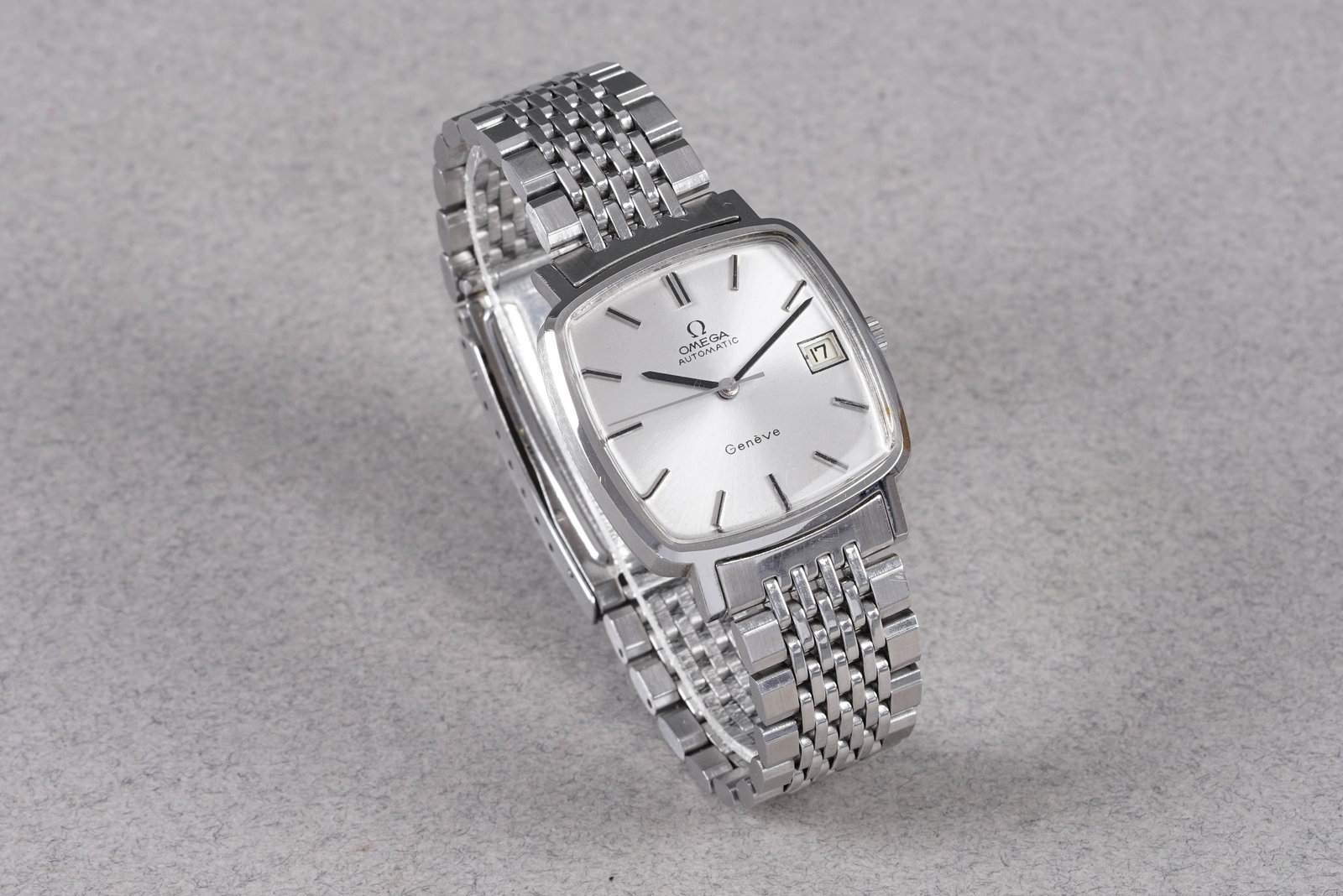 OMEGA GENEVE DATE TV DIAL AUTOMATIC REF. 162.0060 CIRCA 1976 - 2