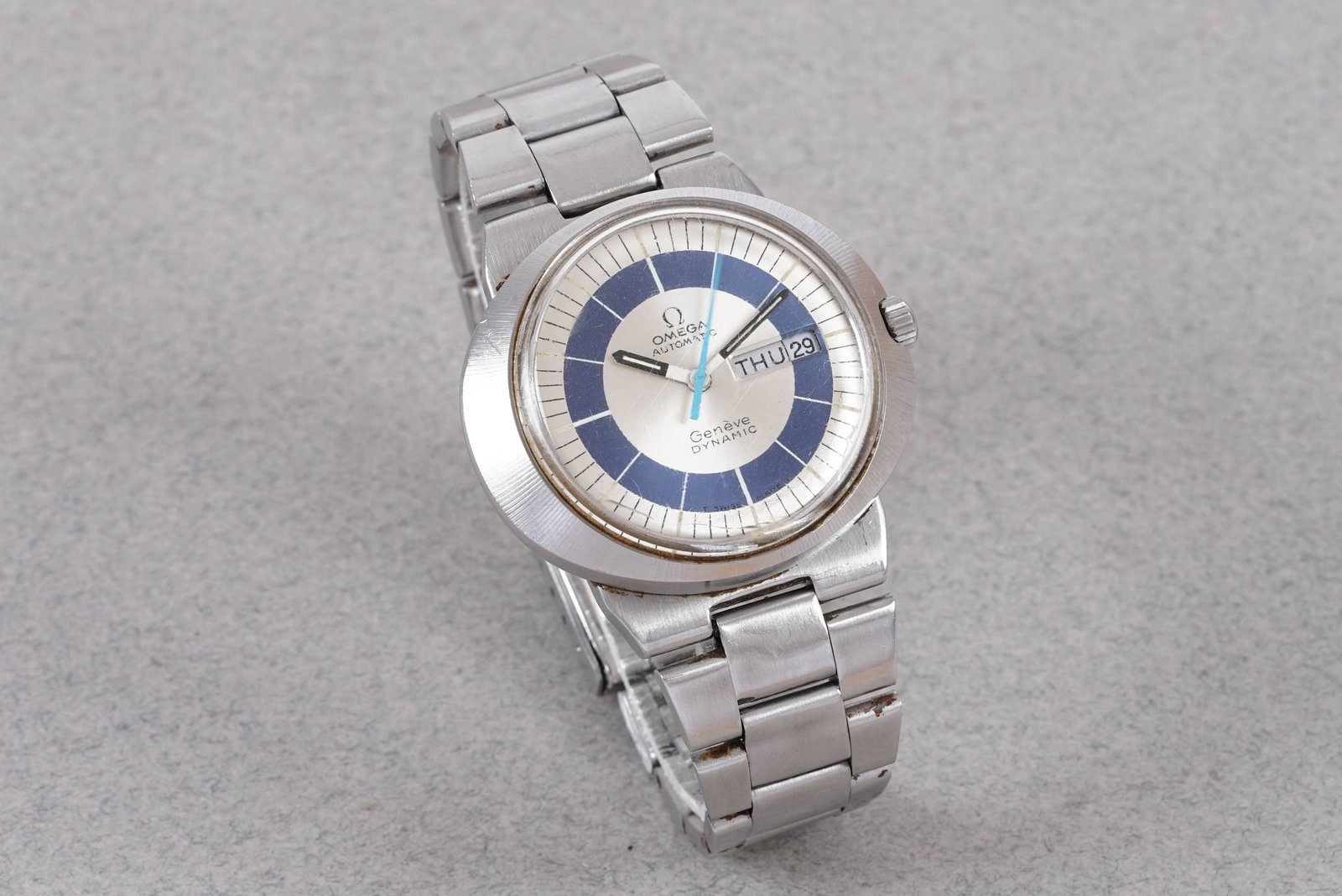 OMEGA GENEVE DYNAMIC DAY DATE AUTOMATIC WRISTWATCH - 2