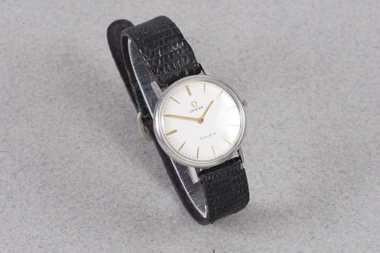 OMEGA GENEVE WRISTWATCH REF. 131.018 - 2