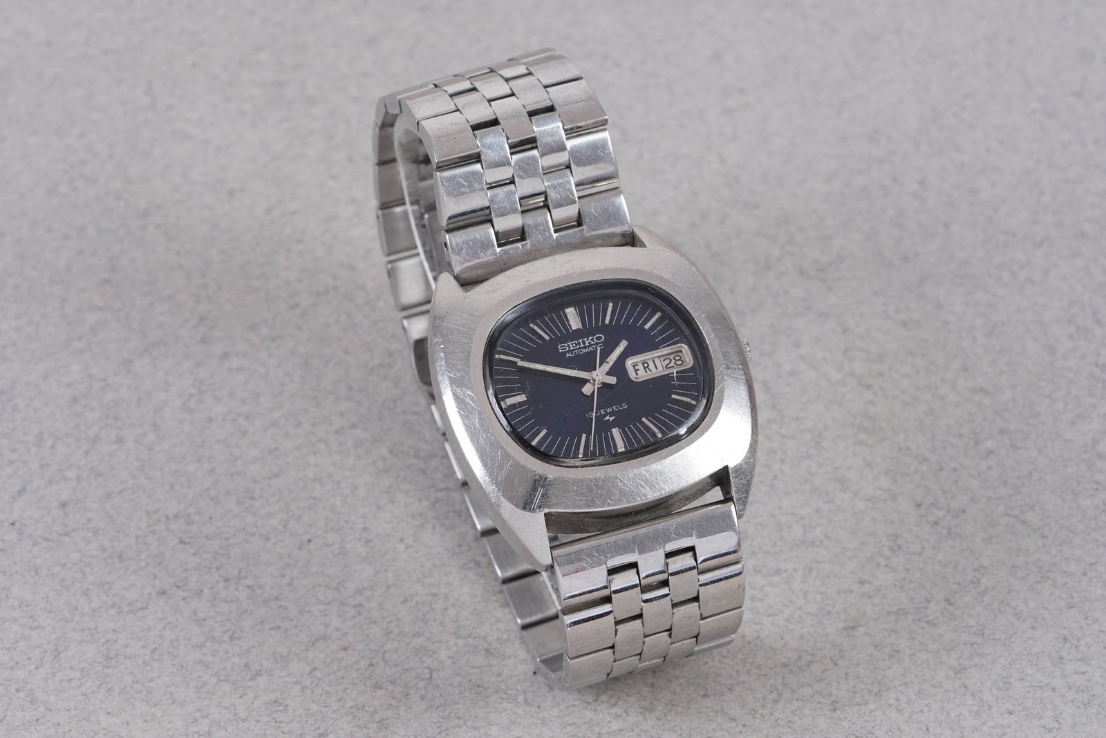 SEIKO AUTOMATIC DAY DATE REF. 7006-5000 - 2