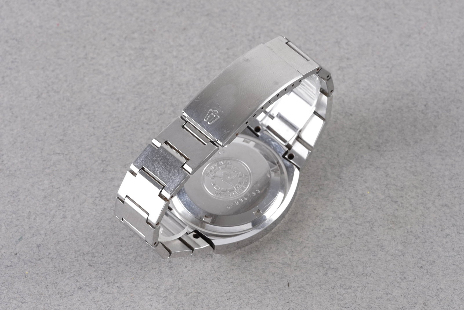 BULOVA AUTOMATIC DAY DATE REF. 11AOACB CIRCA 1977 - 3