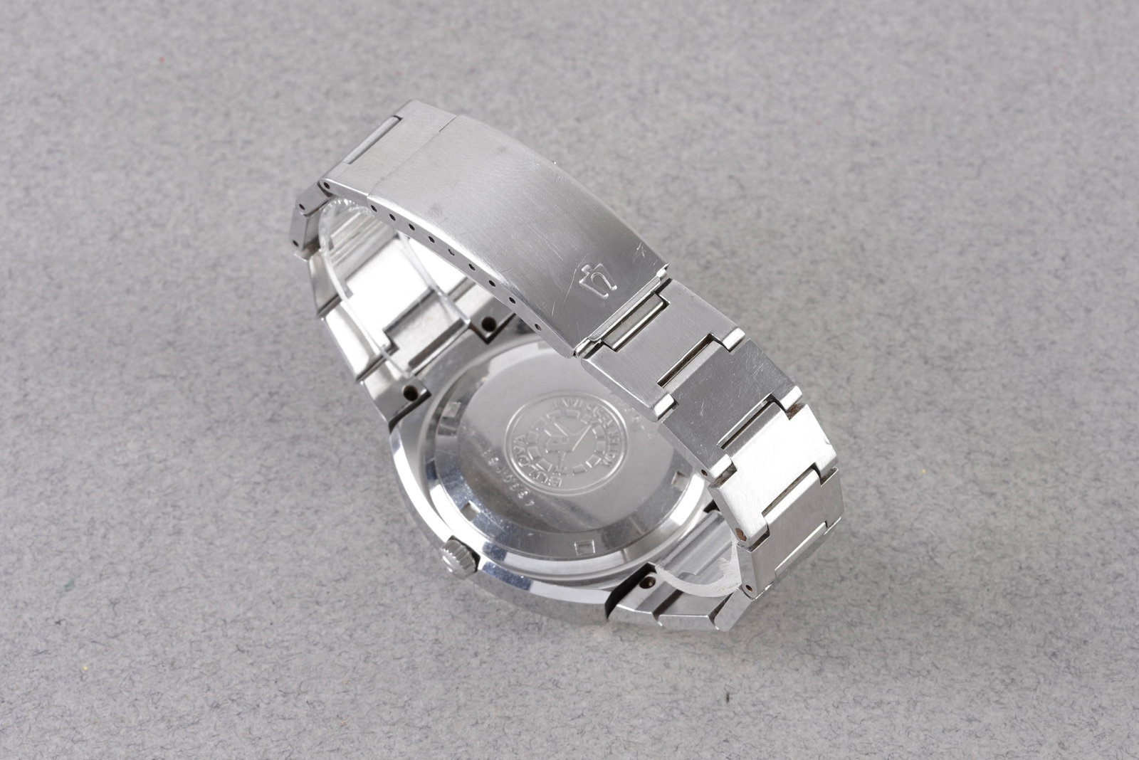 BULOVA AUTOMATIC DAY DATE REF. 11AOACB CIRCA 1977 - 4