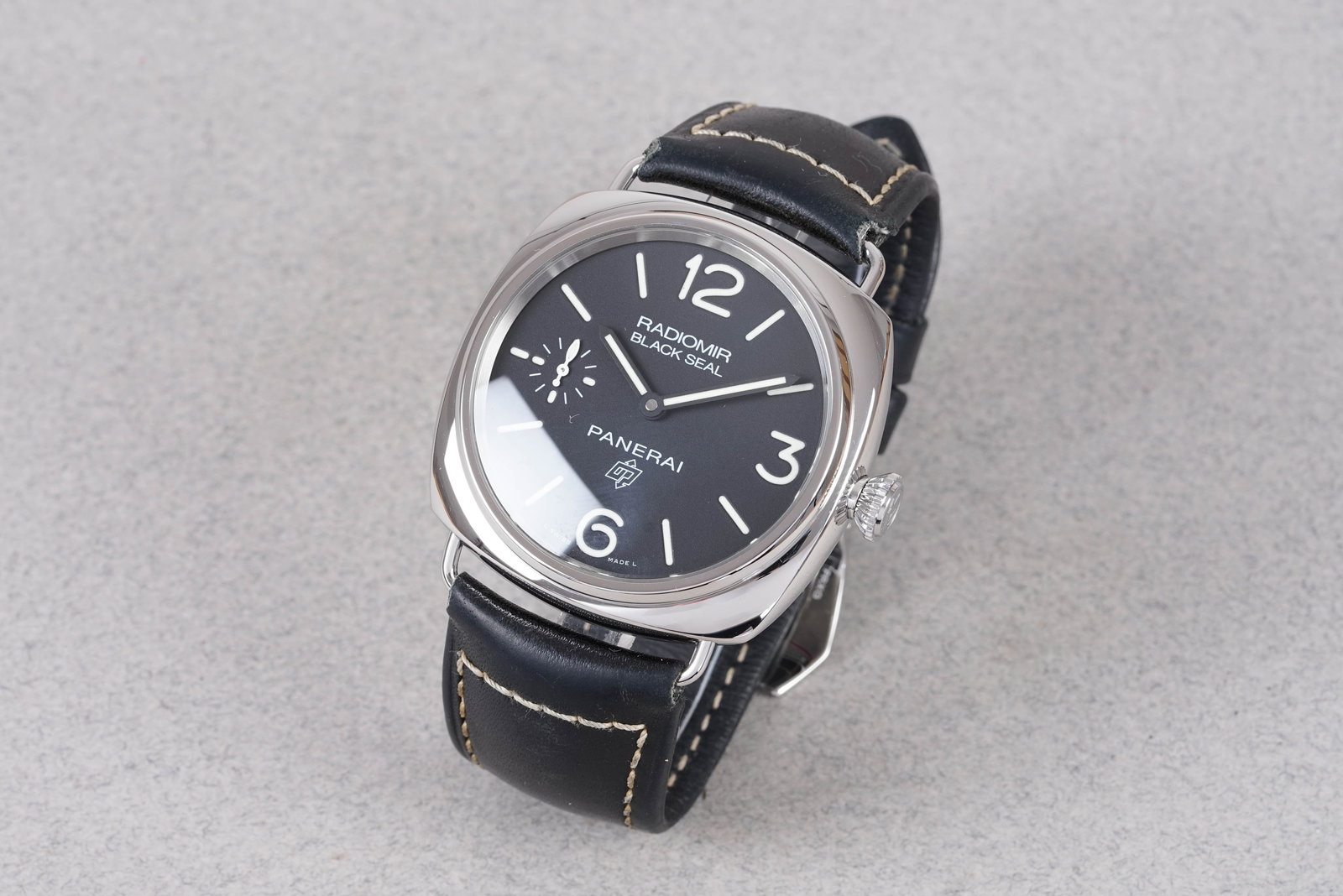 PANERAI RADIOMIR BLACK SEAL W/ BOX & GUARANTEE CARD REF. PAM00754 - 2