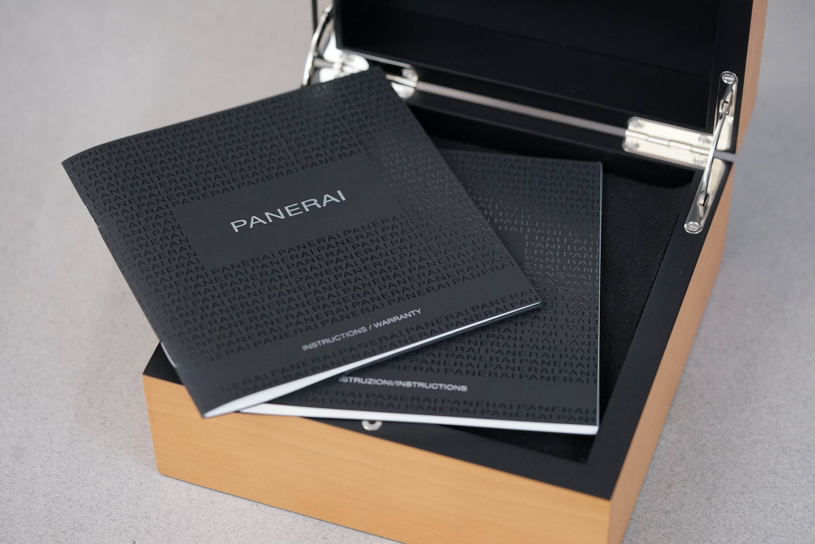 PANERAI RADIOMIR BLACK SEAL W/ BOX & GUARANTEE CARD REF. PAM00754 - 8