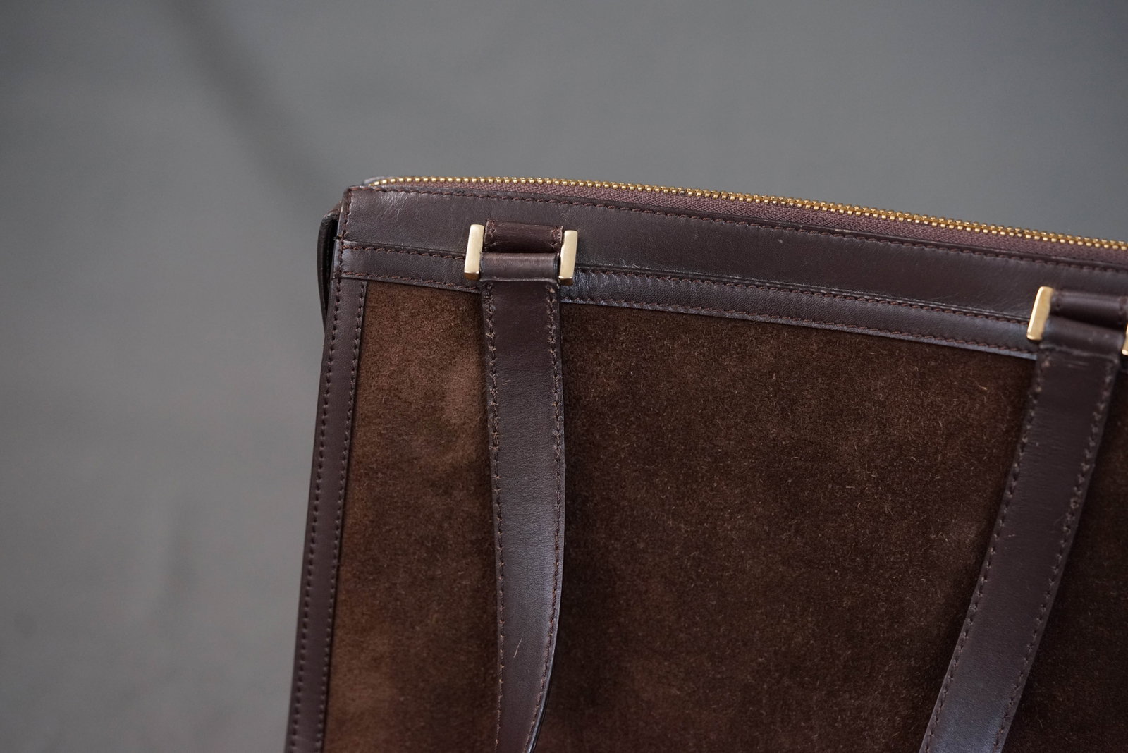 SALVATORE FERRAGAMO GANCINI LEATHER SUEDE SHOULDER BAG AQ 211909 - 8
