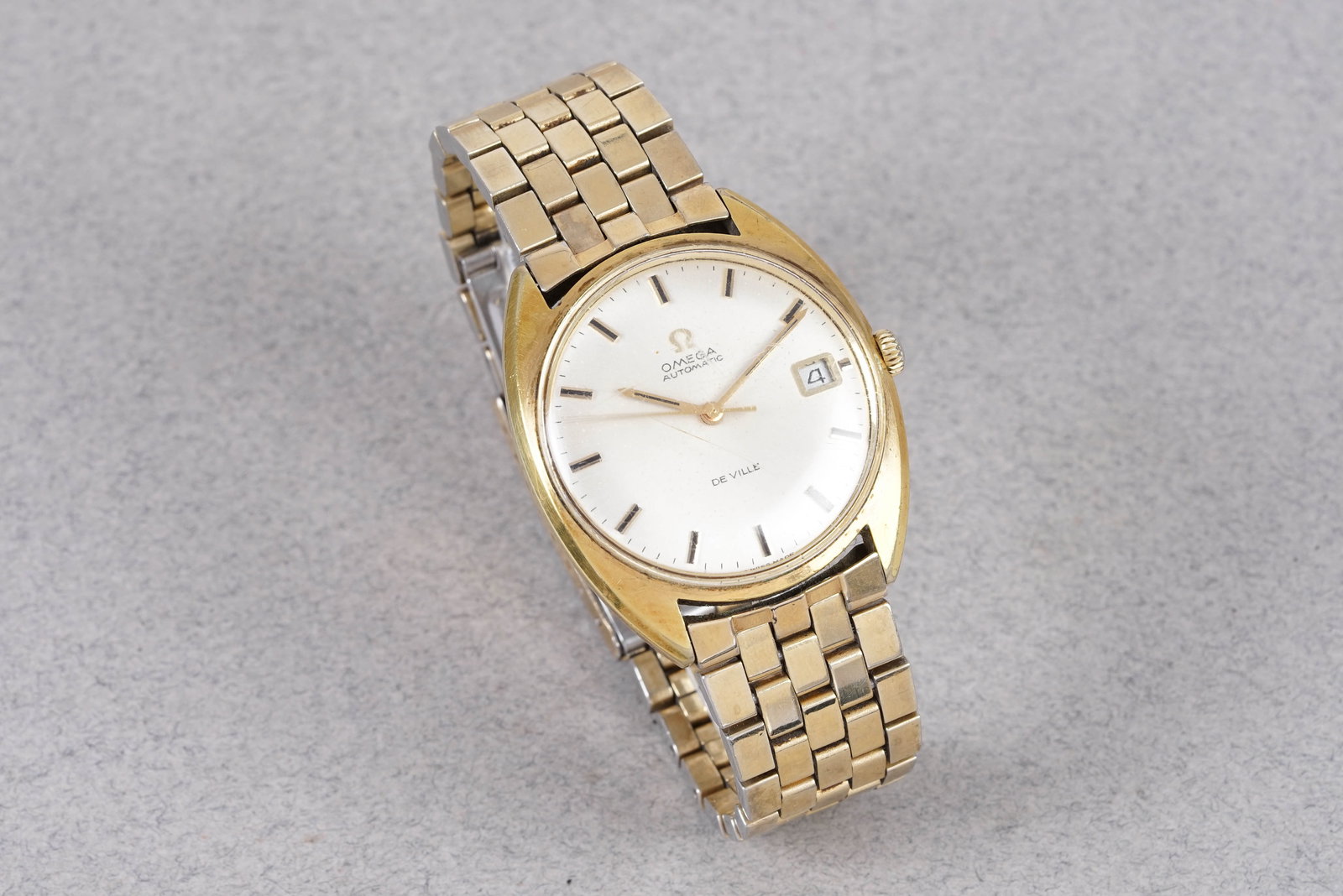 OMEGA SEAMASTER DE VILLE AUTOMATIC DATE WRISTWATCH - 2