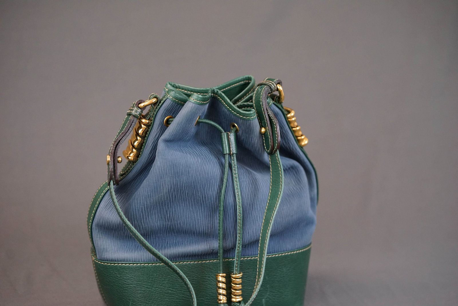LOEWE VELASQUEZ LEATHER TWO TONE SHOULDER BAG - 4