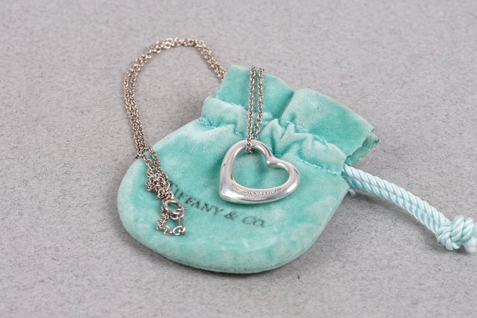 TIFFANY & CO ELSA PERETTI HEART NECKLACE 925 STERLING SILVER W/ POUCH - 3