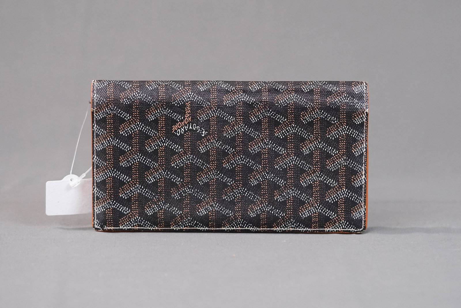GOYARD RICHELIEU WALLET BLACK: GOYARD RICHELIEU WALLET BLACK, width 18.5cm, height 11cm folded. If you have any questions regarding this lot please contact us. For further information on our auction, please refer to our T &