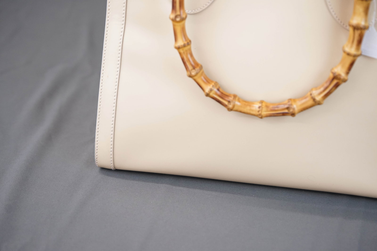 GUCCI DIANA BAMBOO TOTE HANDBAG - 10