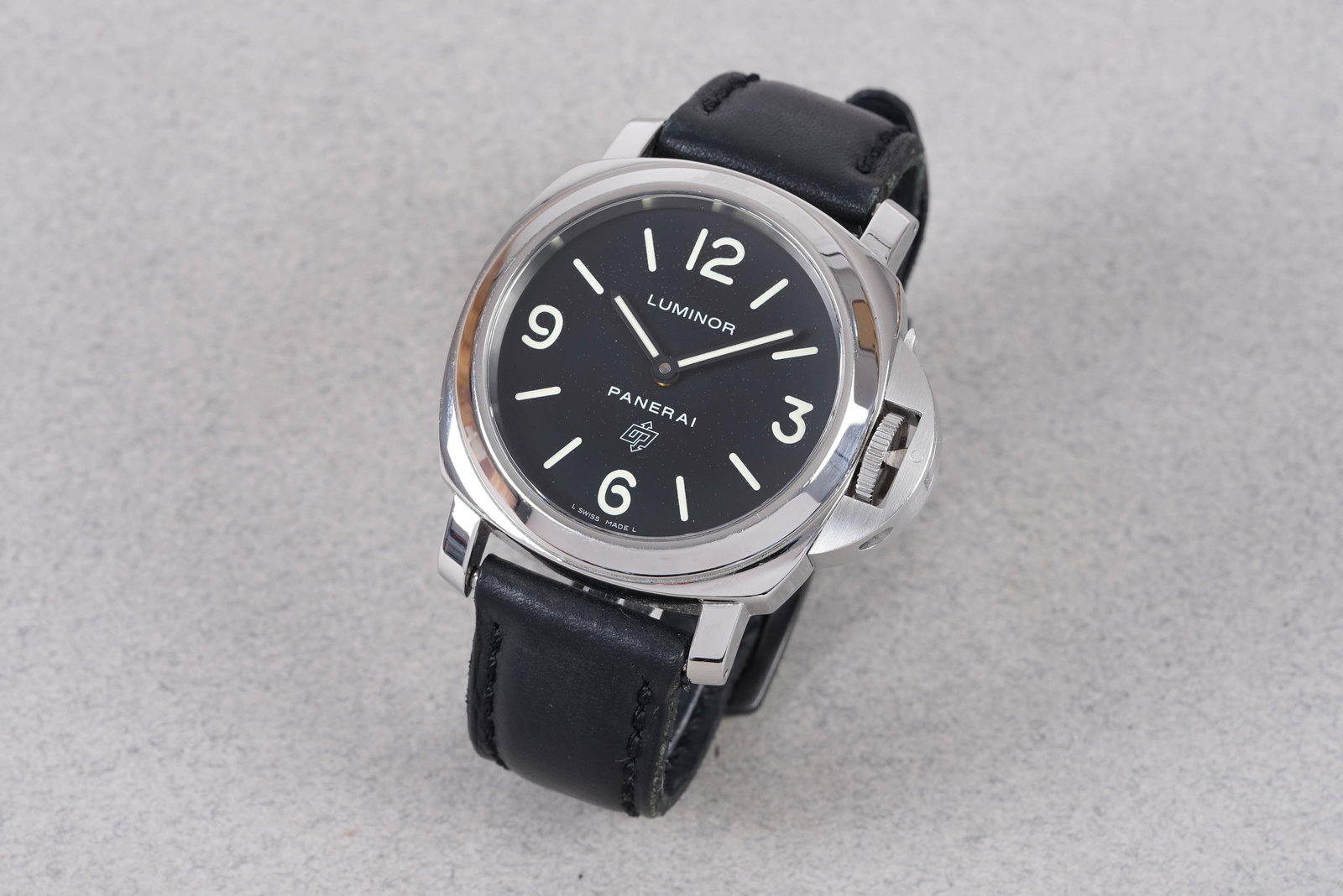 PANERAI LUMINOR W/ BOX & GUARANTEE CARD REF. PAM01000 CIRCA 2016 - 2