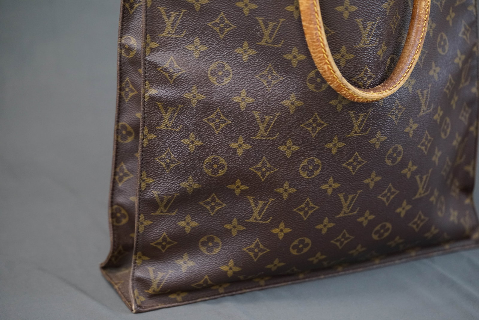 LOUIS VUITTON MONOGRAM SAC PLA TOTE BAG M51140 - 3
