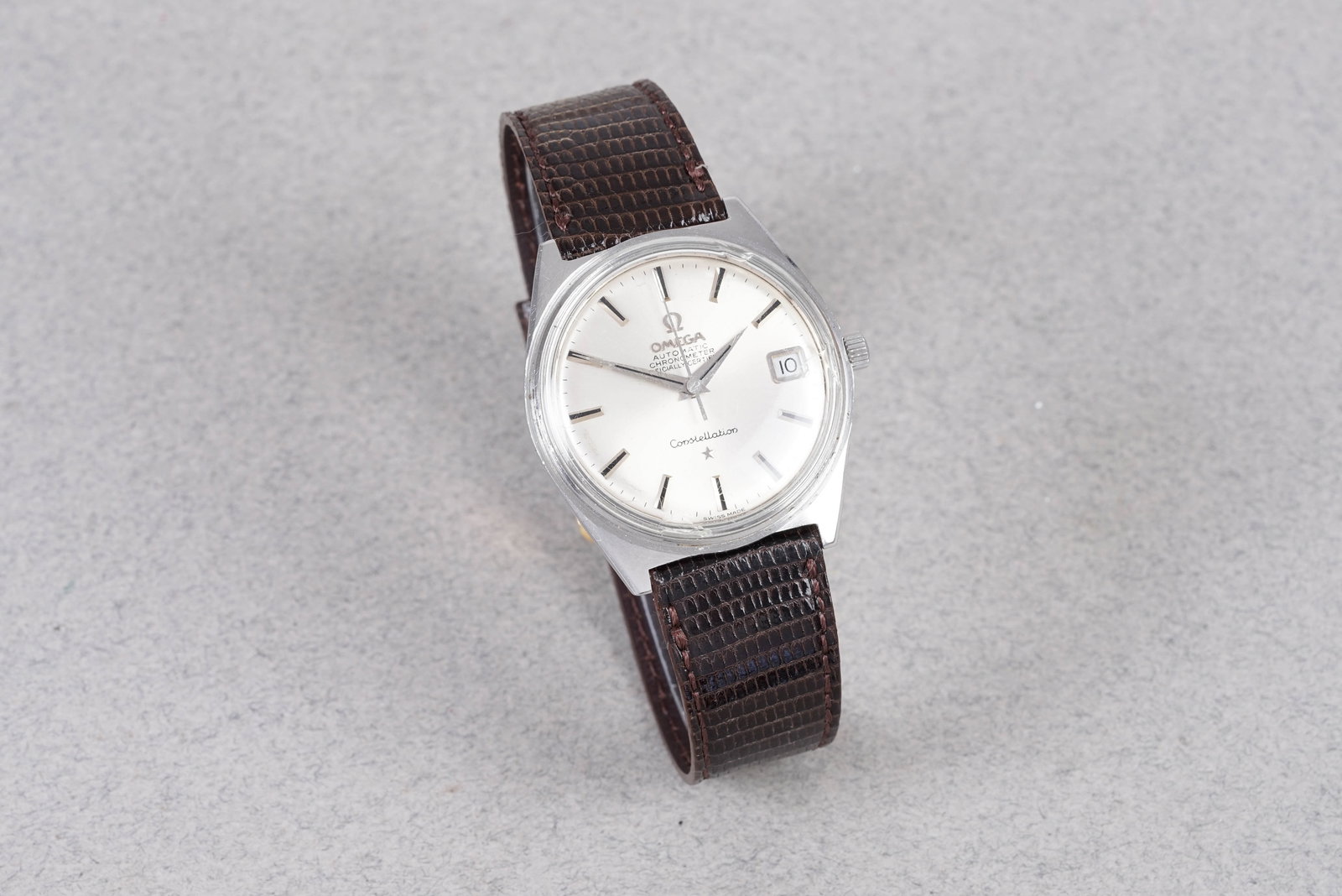 OMEGA CONSTELLATION DATE AUTOMATIC CHRONOMETER REF. 168.015 - 2