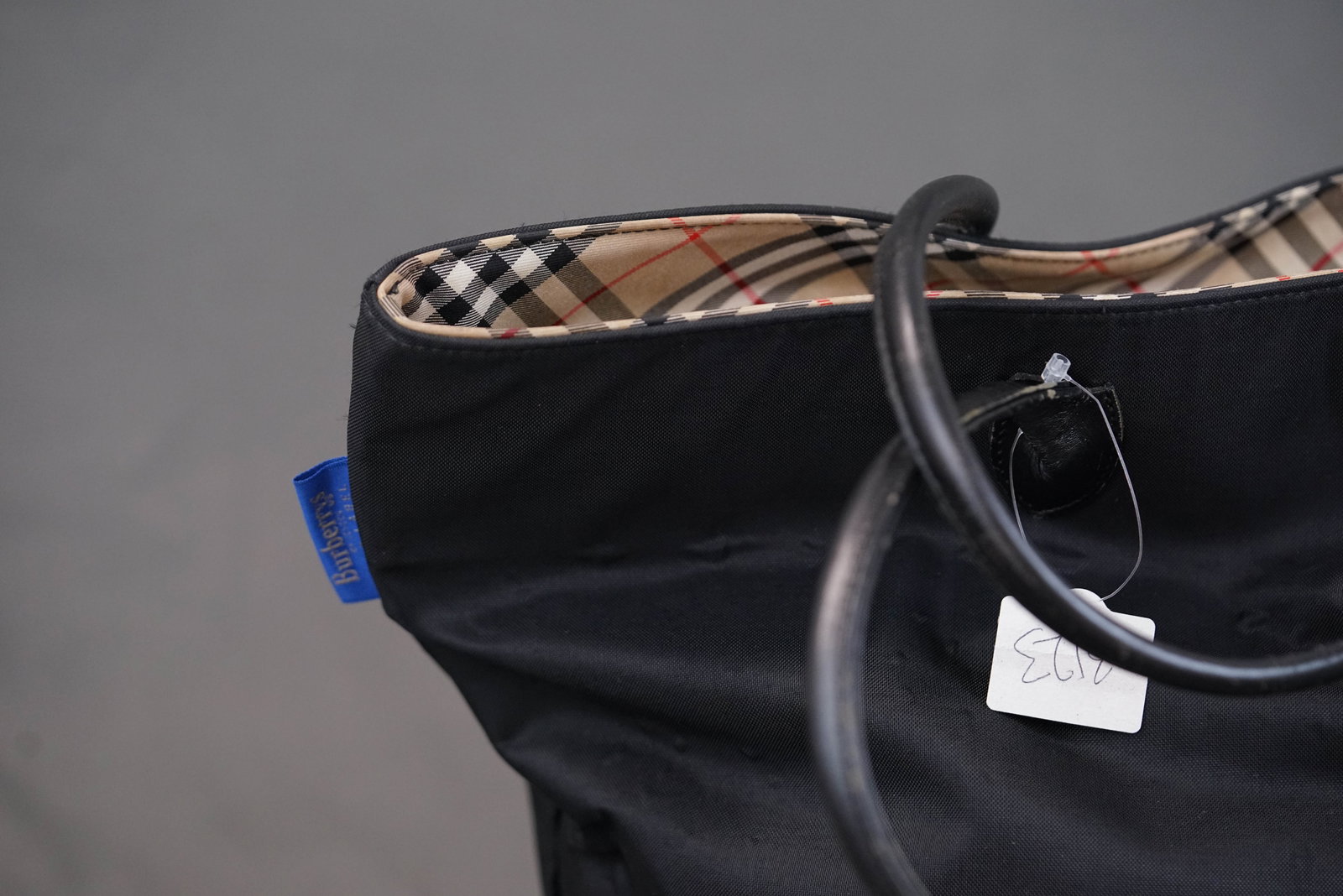 BURBERRY NOVA CHECK SHOULDER TOTE BAG - 2
