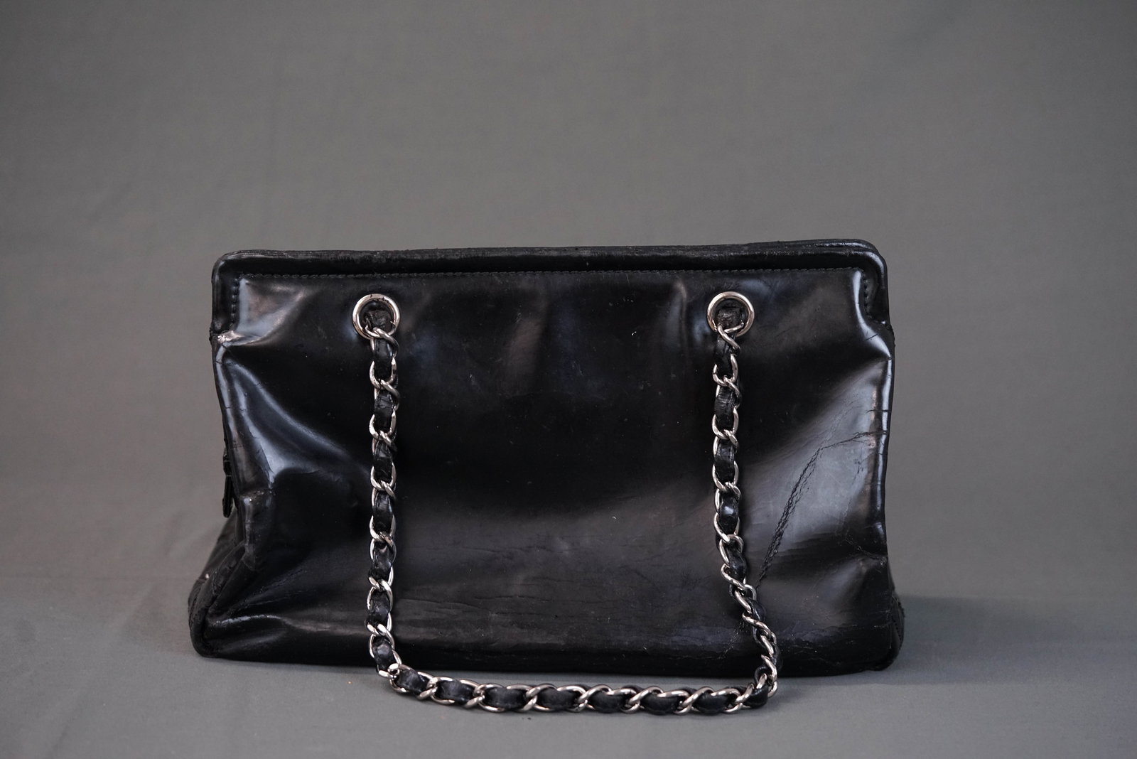 CHANEL CHAIN SHOULDER BAG BLACK PATENT LEATHER 14155140 - 7