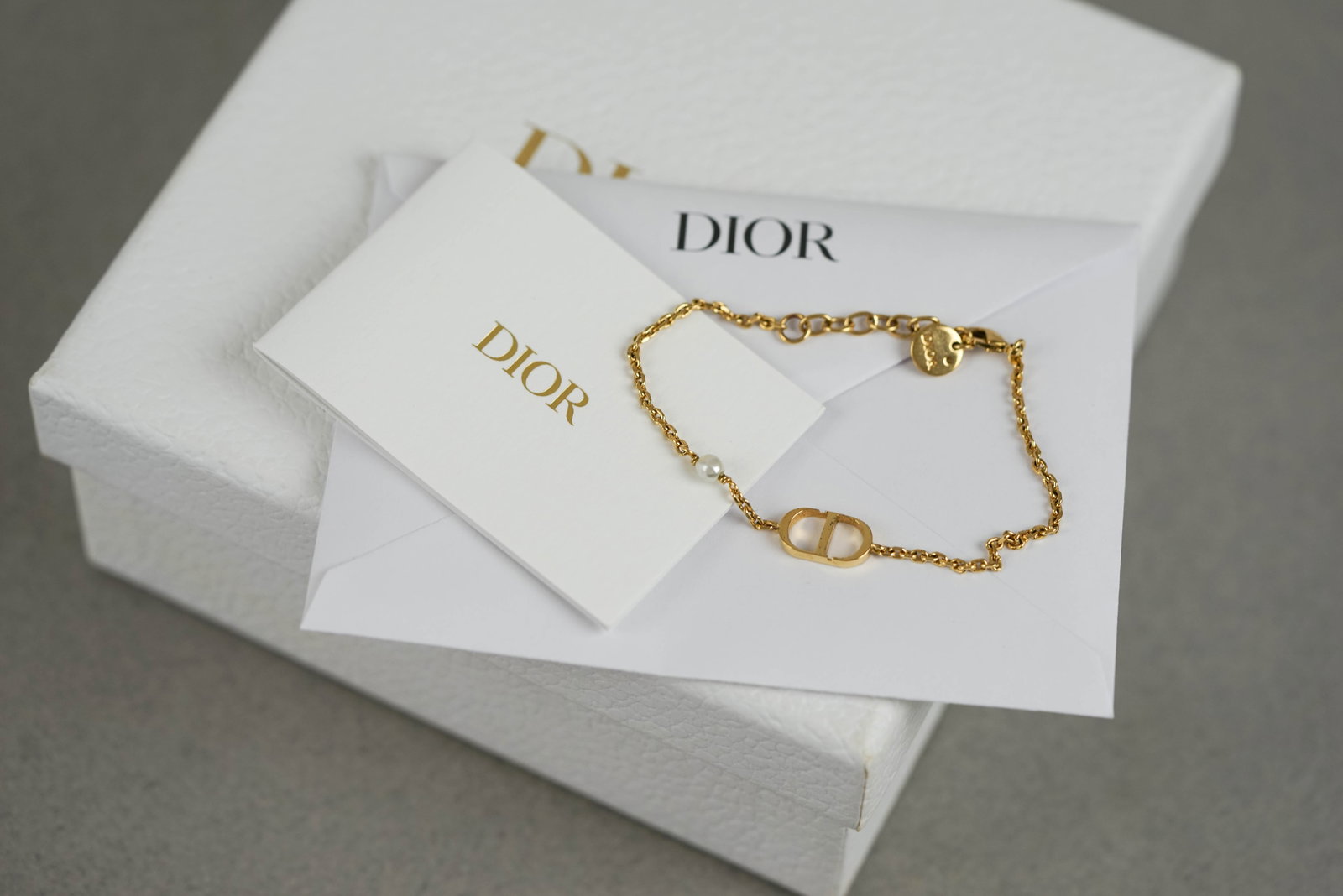 DIOR 30 MONTAIGNE GOLD PLATED BRACELET W/ BOX & POUCH - 4