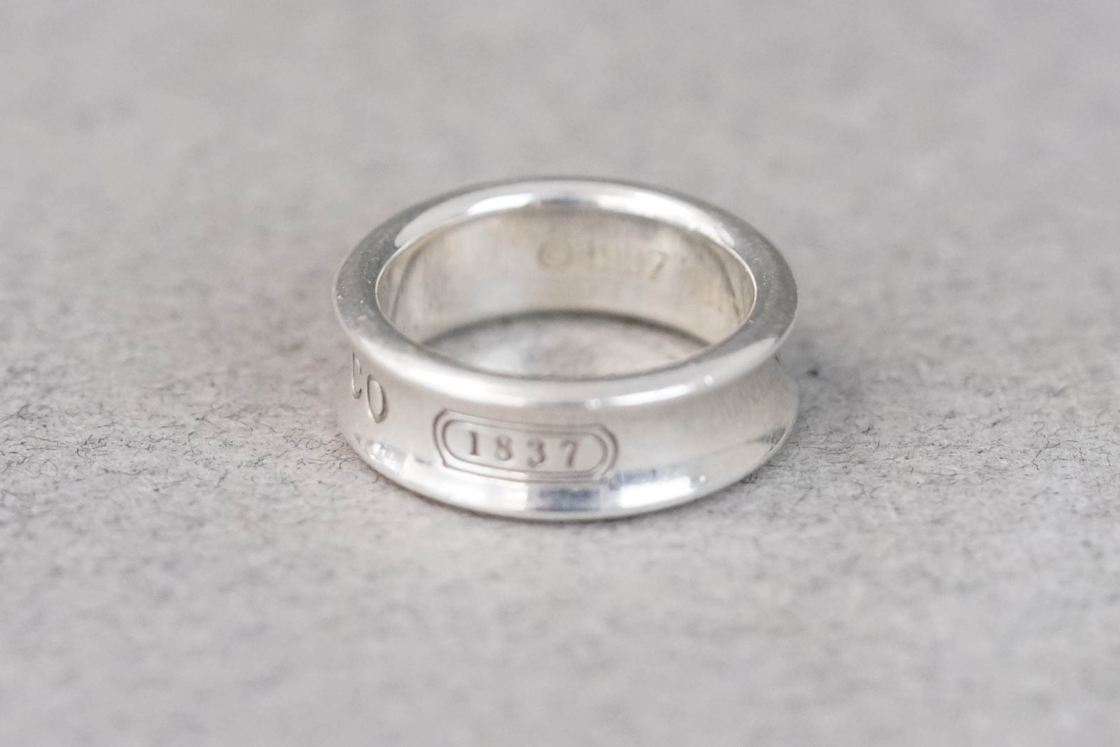 TIFFANY & CO 1837 925 STERLING SILVER RING - 2