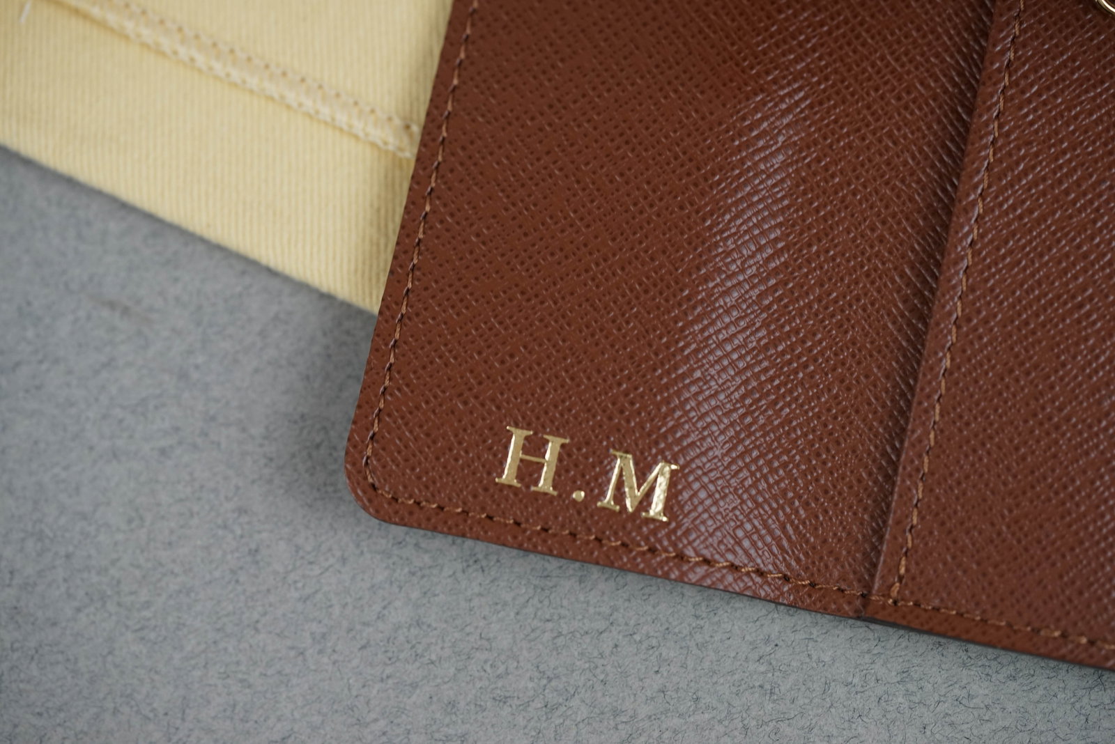 LOUIS VUITTON MONOGRAM KEY HOLDER CASE W/ BOX & DUST COVER - 5