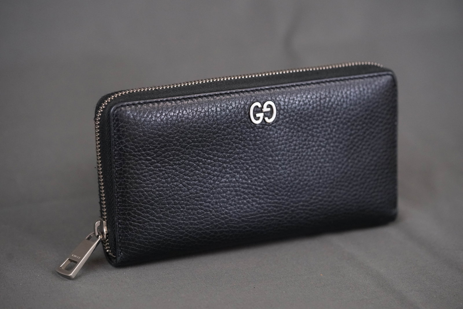 GUCCI DURIAN LEATHER ZIP WALLET W/ BOX & DUST COVER - 3