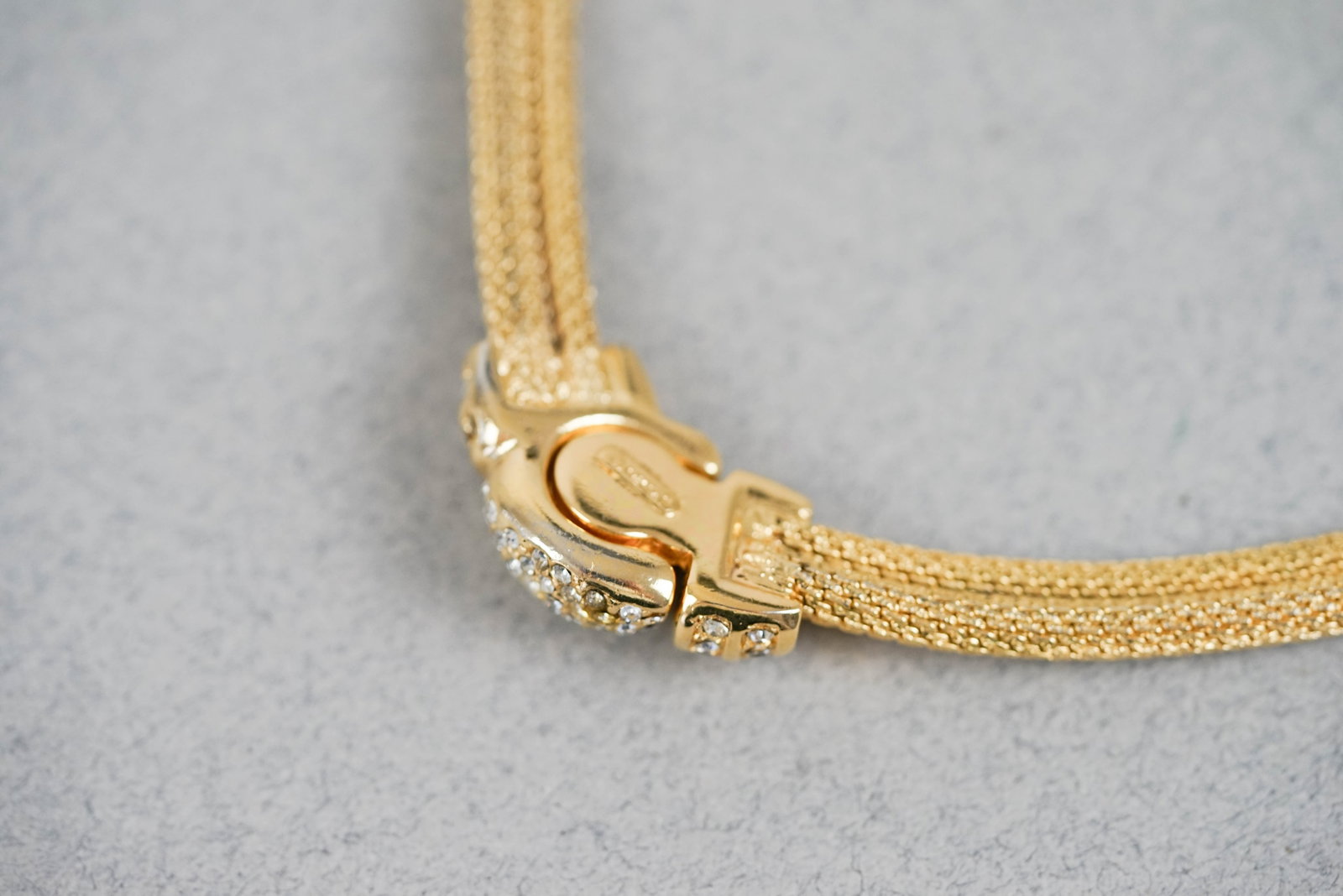 CHRISTIAN DIOR GOLD TONE CHOKER NECKLACE - 5