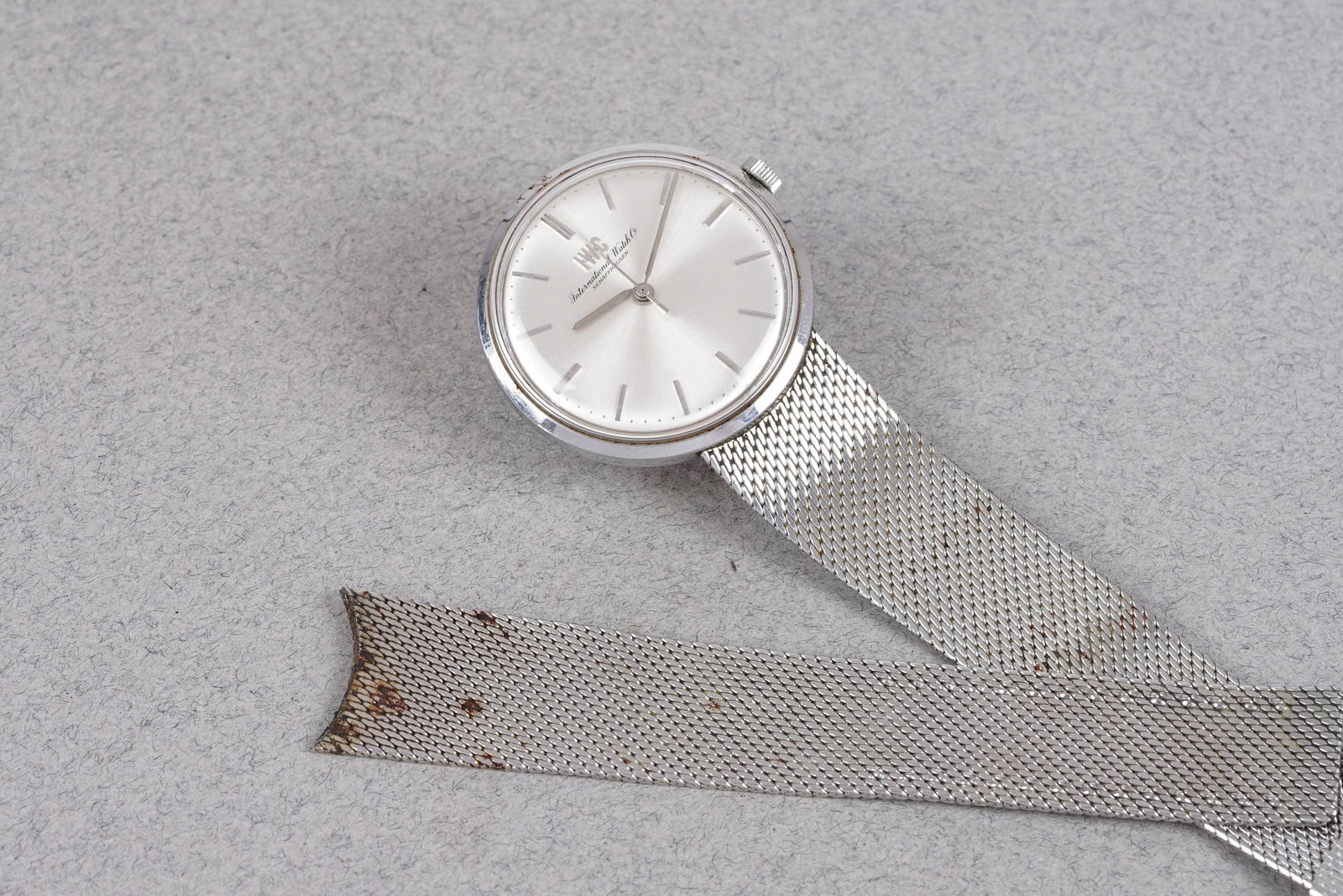 IWC SCHAFFHAUSEN CALATRAVA WRISTWATCH - 2