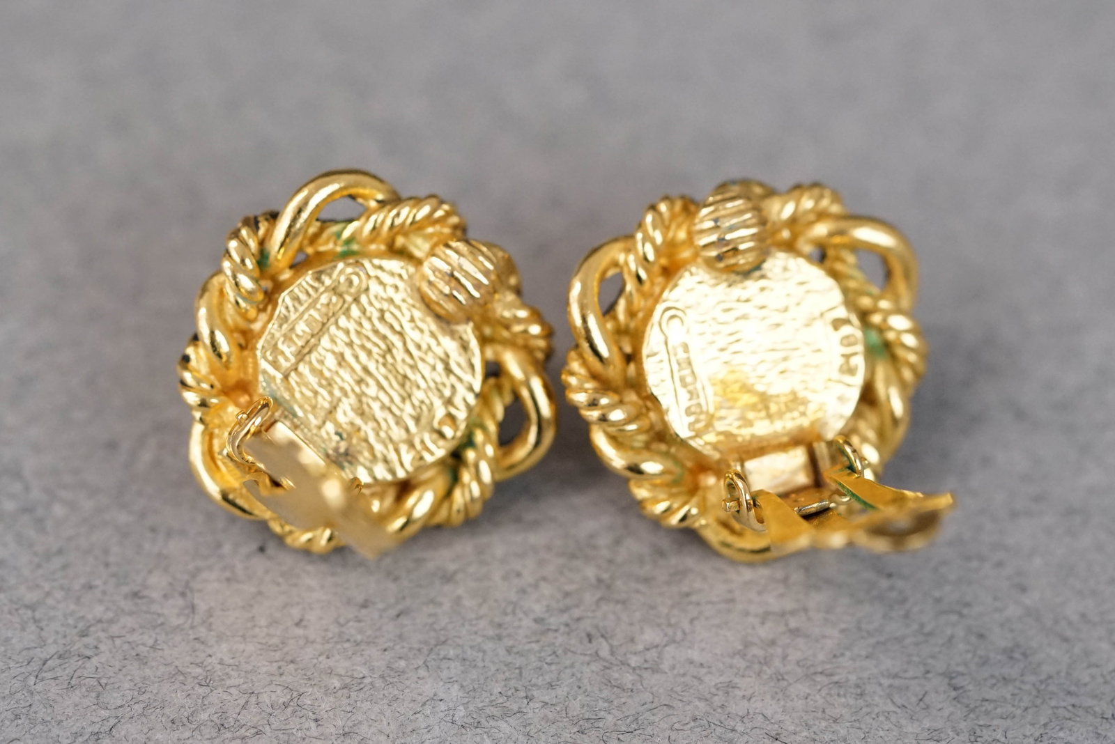 CHANEL EARRINGS - 3