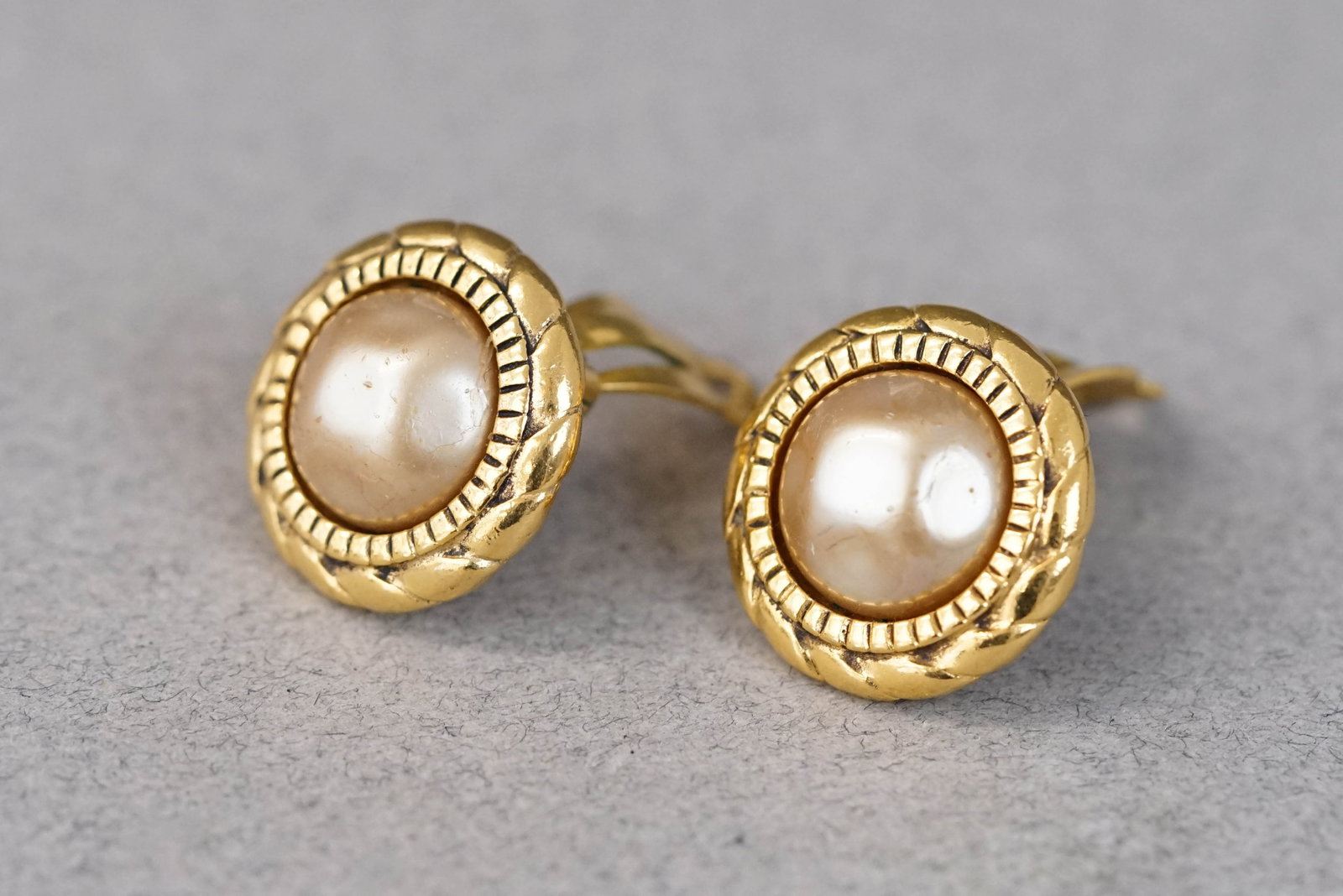 CHANEL EARRINGS - 3
