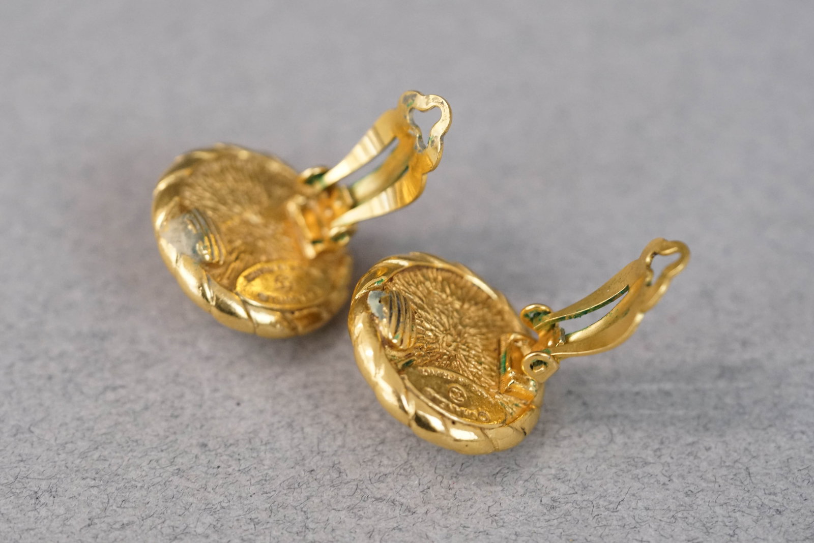 CHANEL EARRINGS - 4