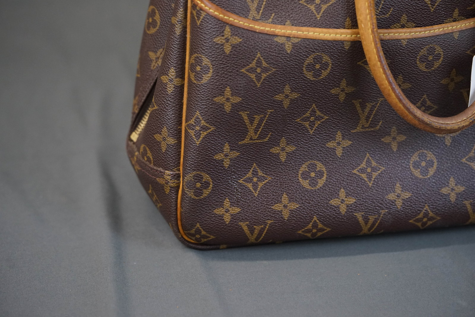 LOUIS VUITTON MONOGRAM DEAUVILLE HANDBAG M47270 - 4