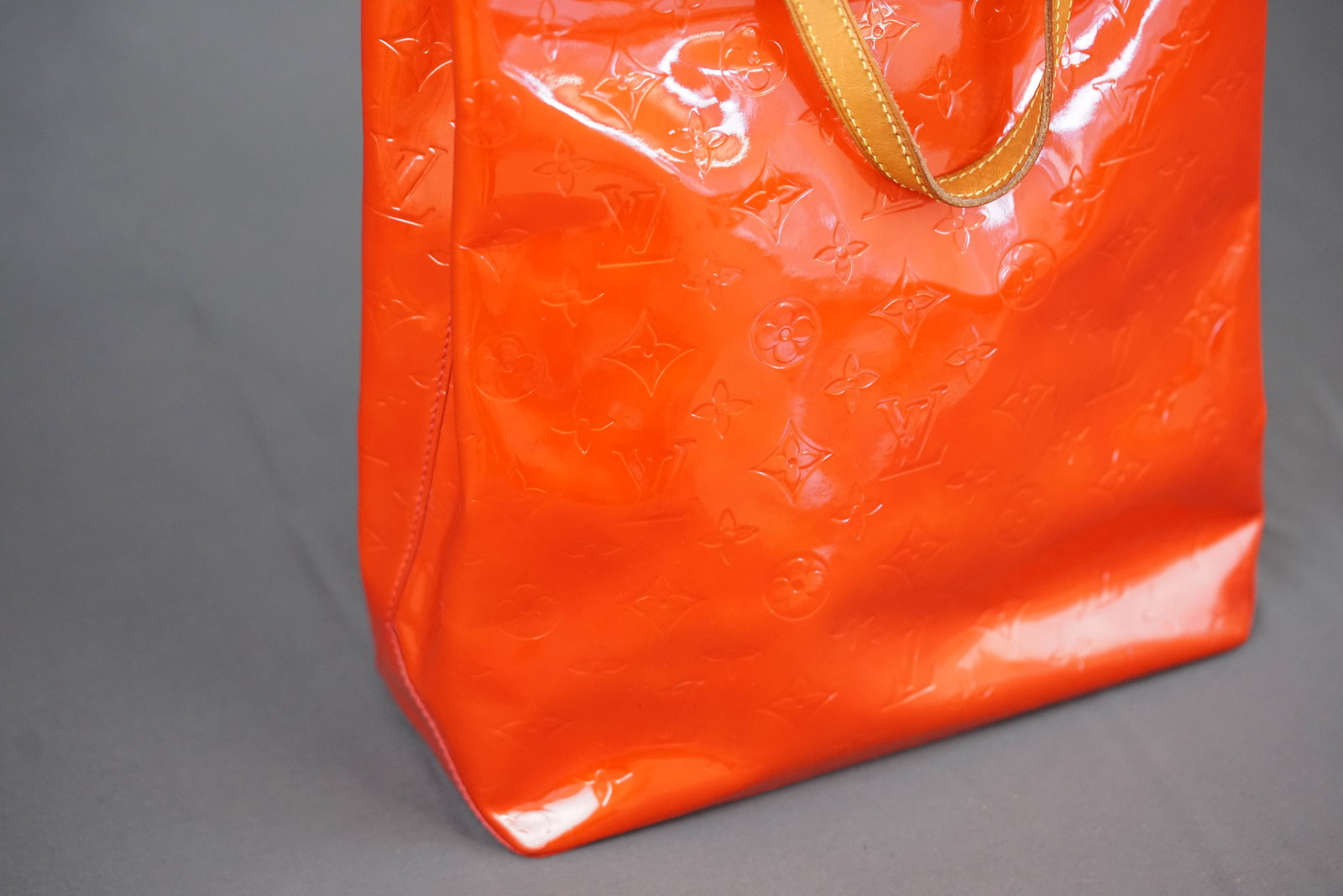 LOUIS VUITTON REED VERNI HANDBAG - 2