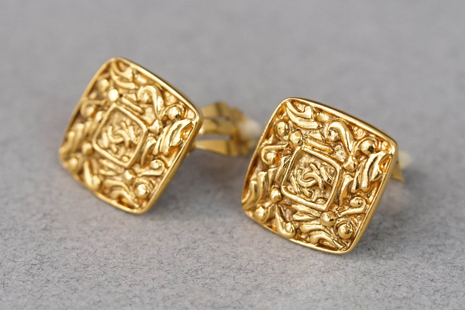 CHANEL EARRINGS - 3