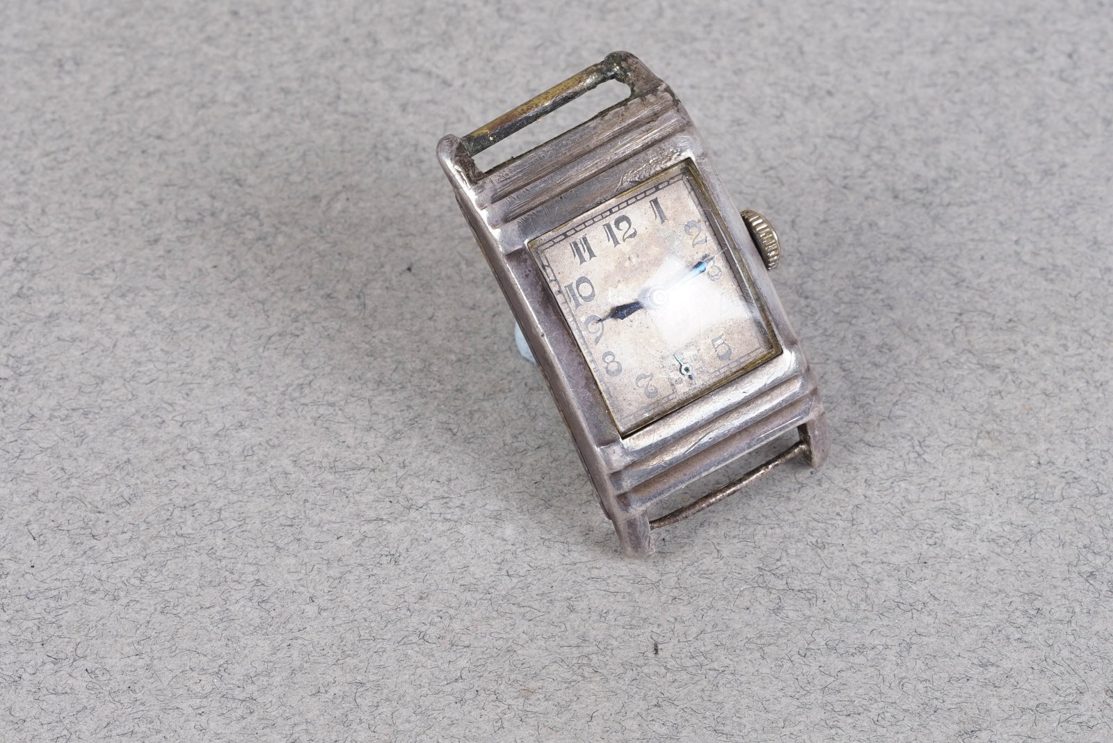 OMEGA SILVER TANK STYLE WRISTWATCH CIRCA 1930 - 2
