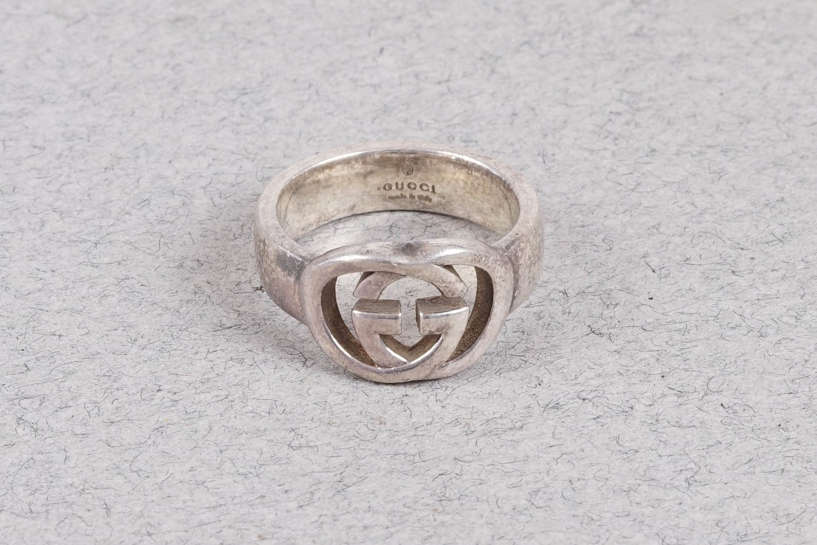 GUCCI 925 STERLING SILVER GG INTERLOCKING RING - 2