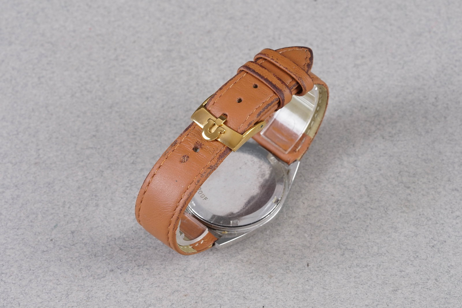 OMEGA GENEVE WRISTWATCH REF. 135.041 - 3