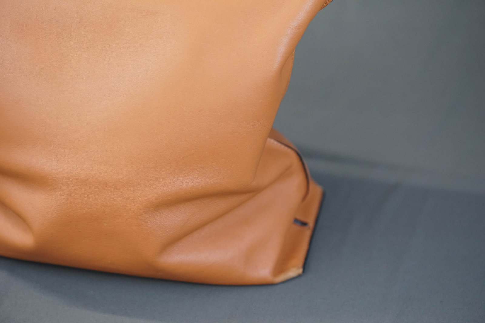 LOEWE ANAGRAM BROWN LEATHER TOTE BAG 261504 - 10