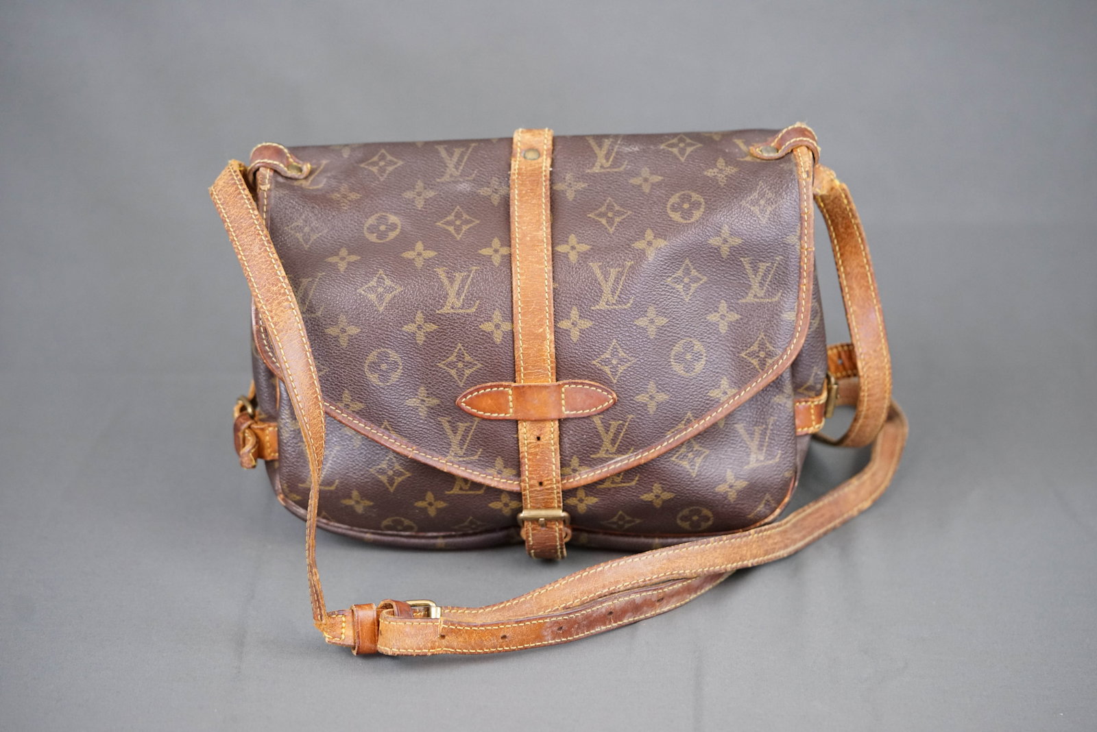 LOUIS VUITTON MONOGRAM SHOULDER BAG - 7