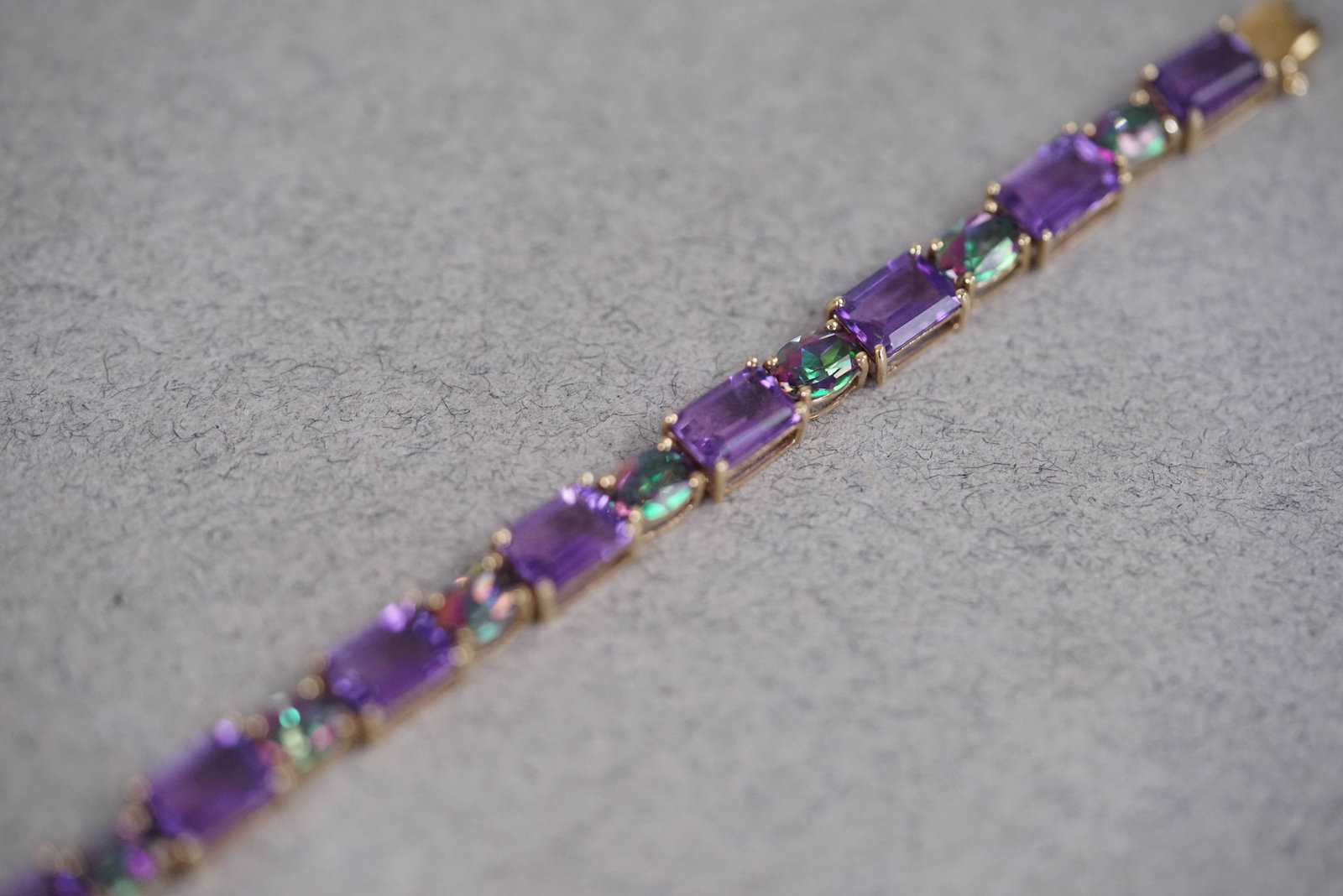 9CT GOLD MULTI GEM SET BRACELET - 4