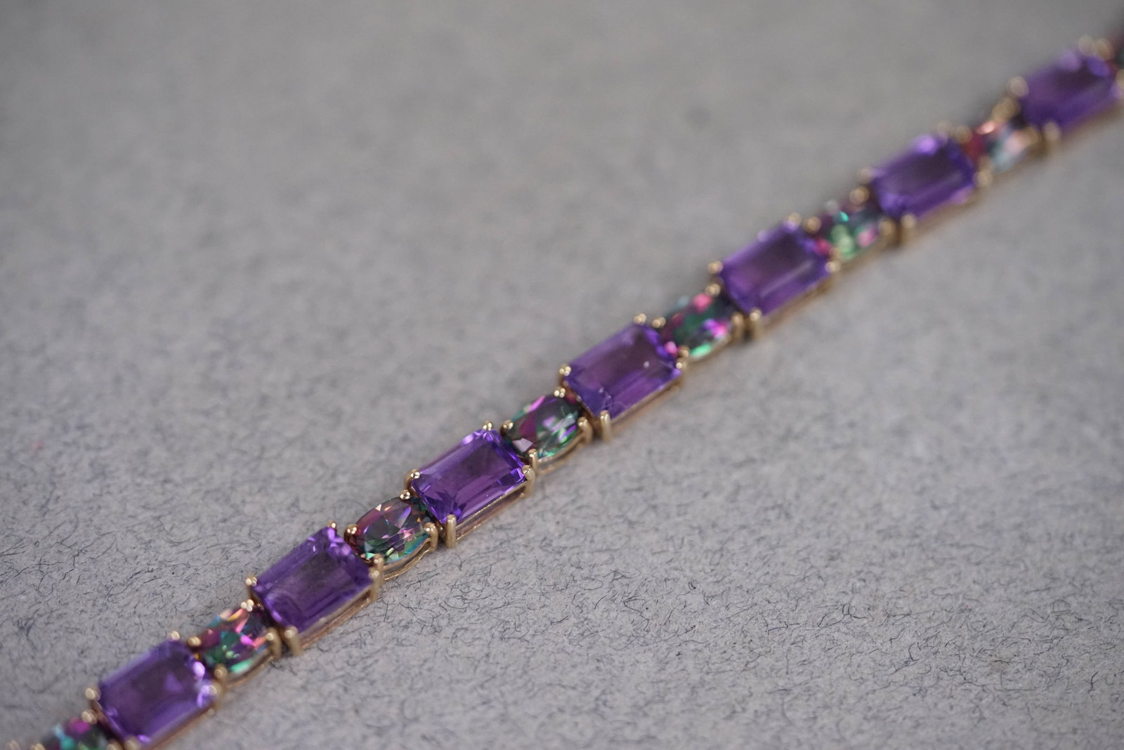 9CT GOLD MULTI GEM SET BRACELET - 5