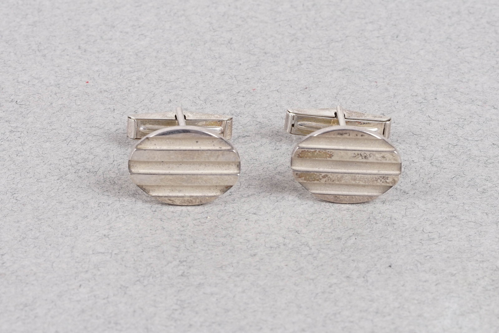 TIFFANY & CO CUFFLINKS 925 STERLING SILVER (1 of 4)